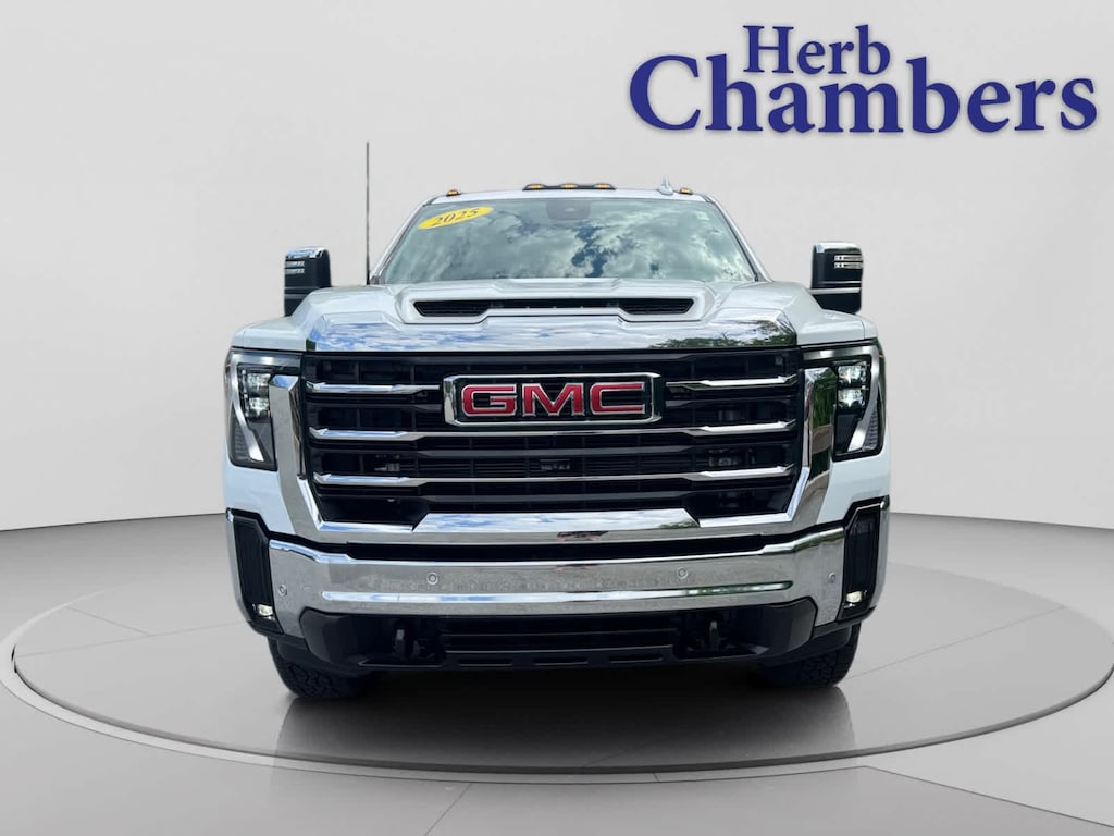Used 2025 GMC Sierra 2500 HD SLT Truck Crew Cab
