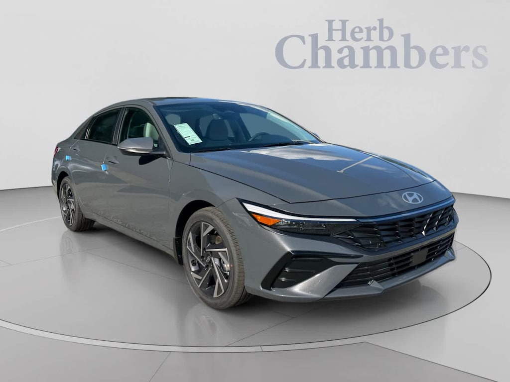 New 2026 Hyundai Elantra Limited Sedan