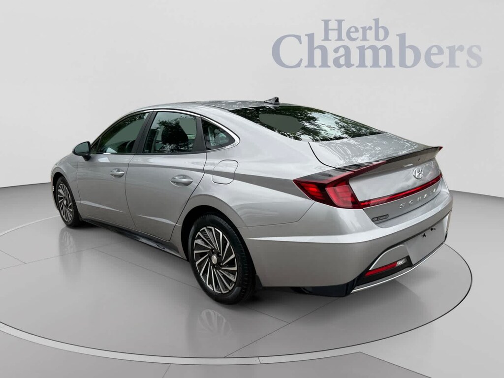 Certified 2023 Hyundai Sonata Hybrid SEL Sedan