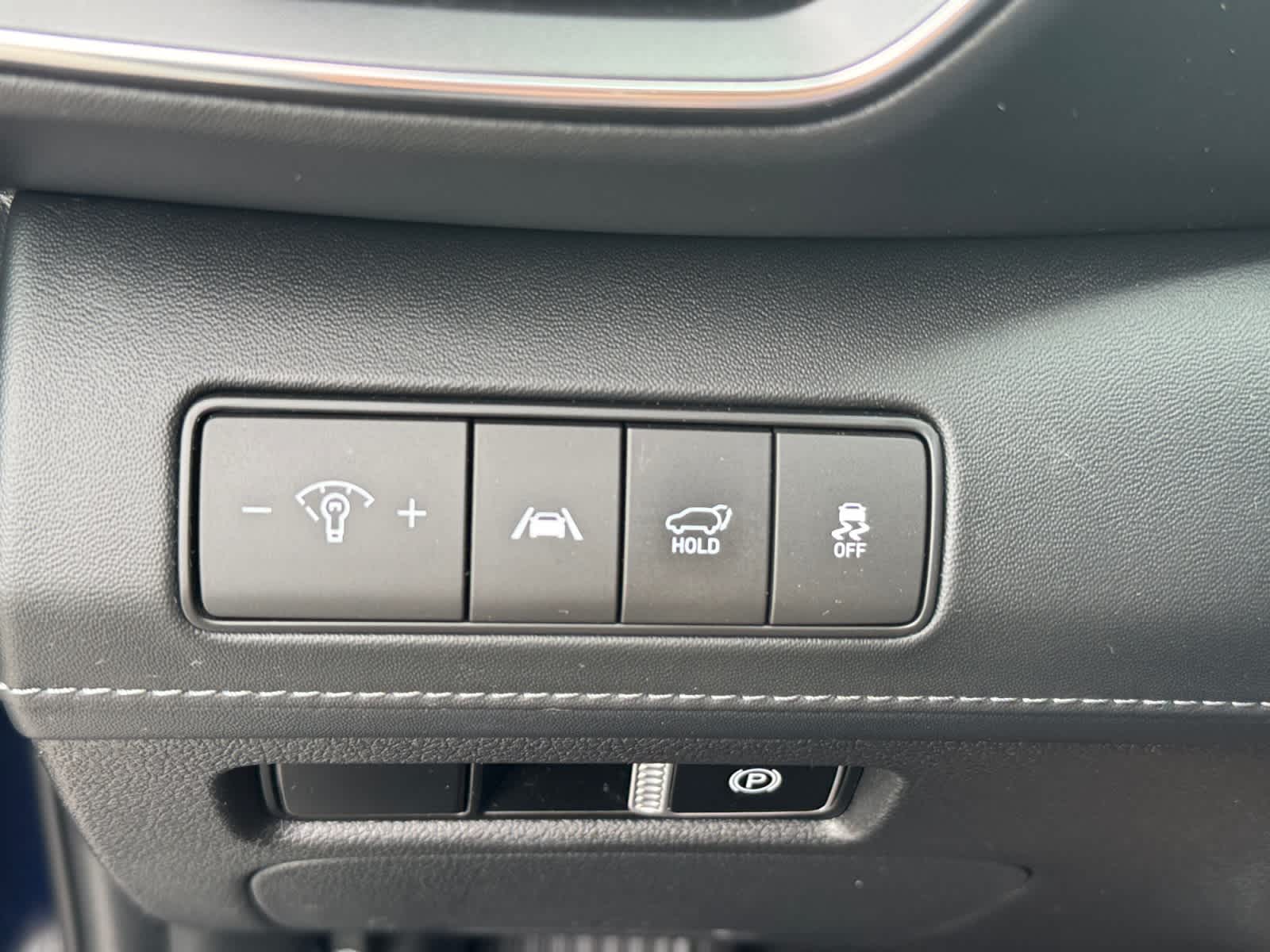 used 2021 Hyundai Santa Fe car, priced at $24,698