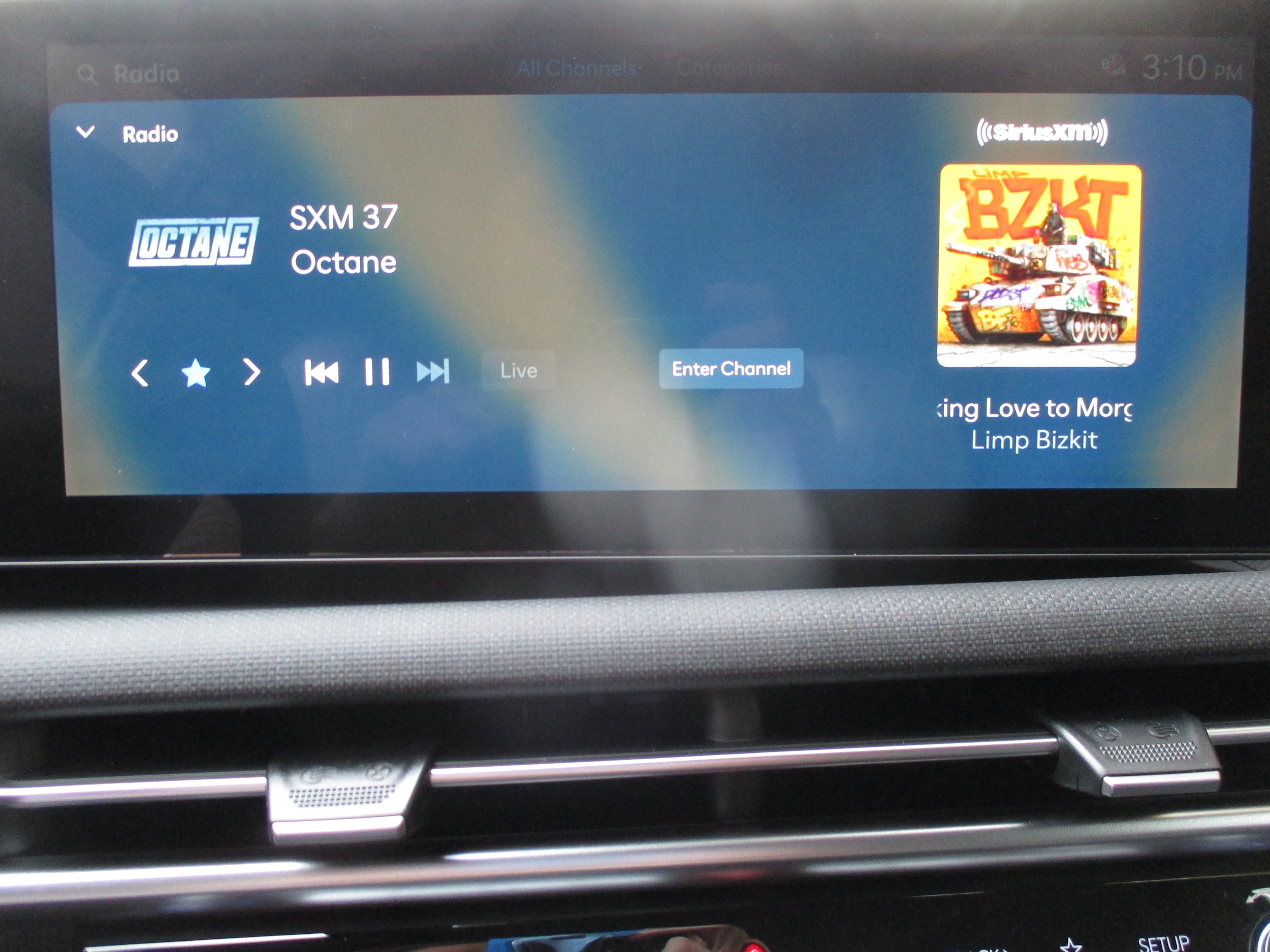 new 2025 Hyundai Tucson car, priced at $34,895