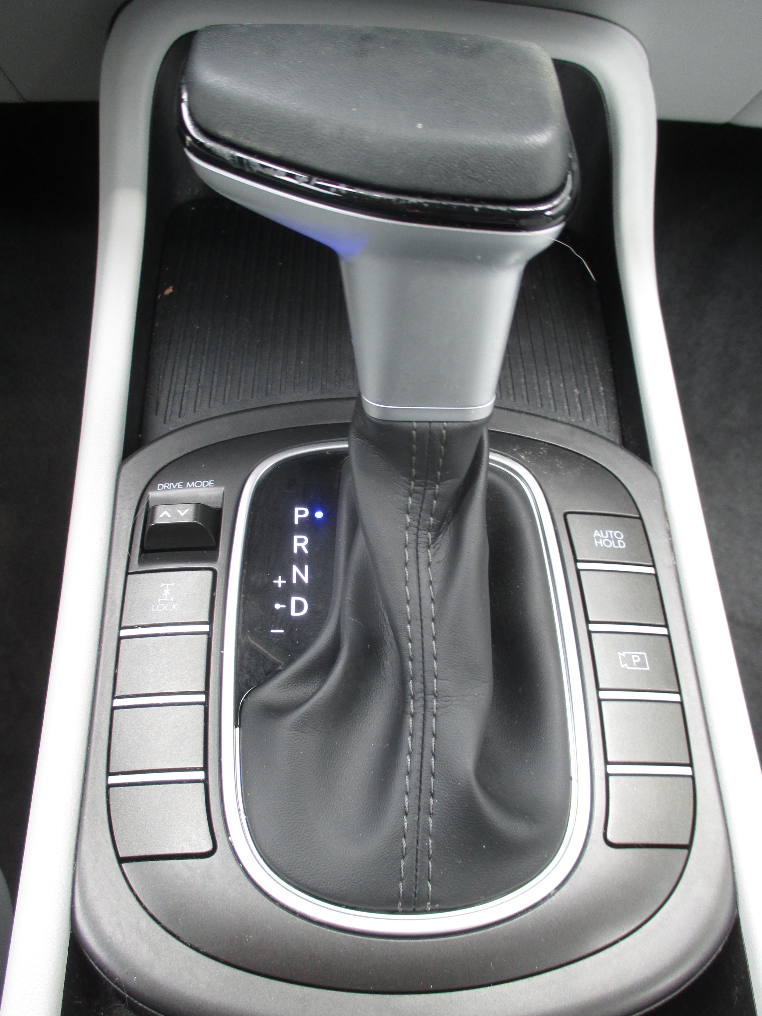 2024 Hyundai Kona SEL - Photo 23