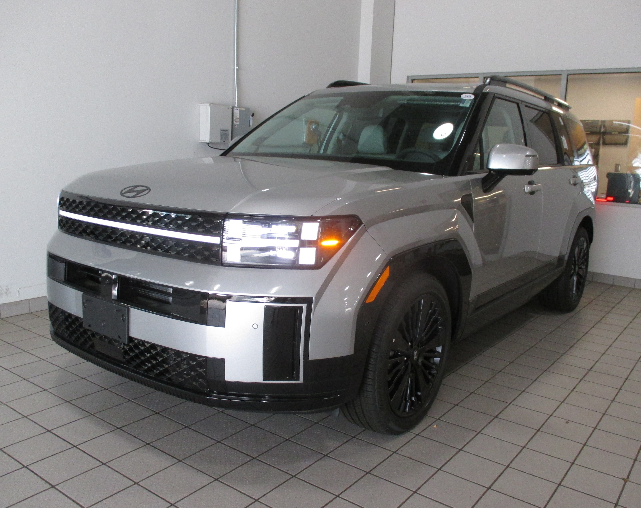 new 2025 Hyundai Santa Fe Hybrid car, priced at $46,495