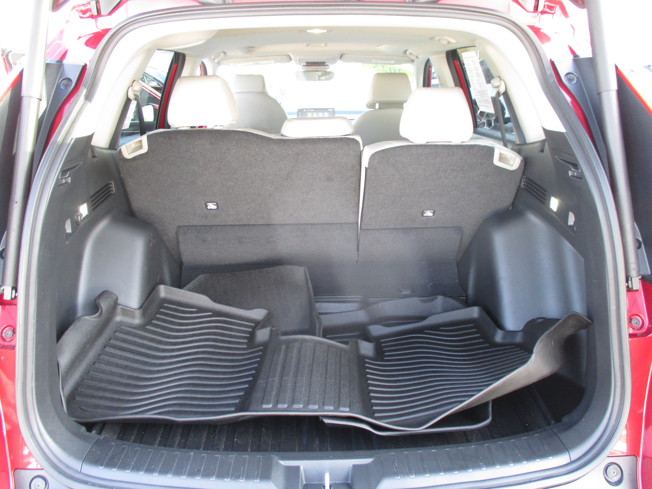 used 2025 Honda CR-V car, priced at $34,998