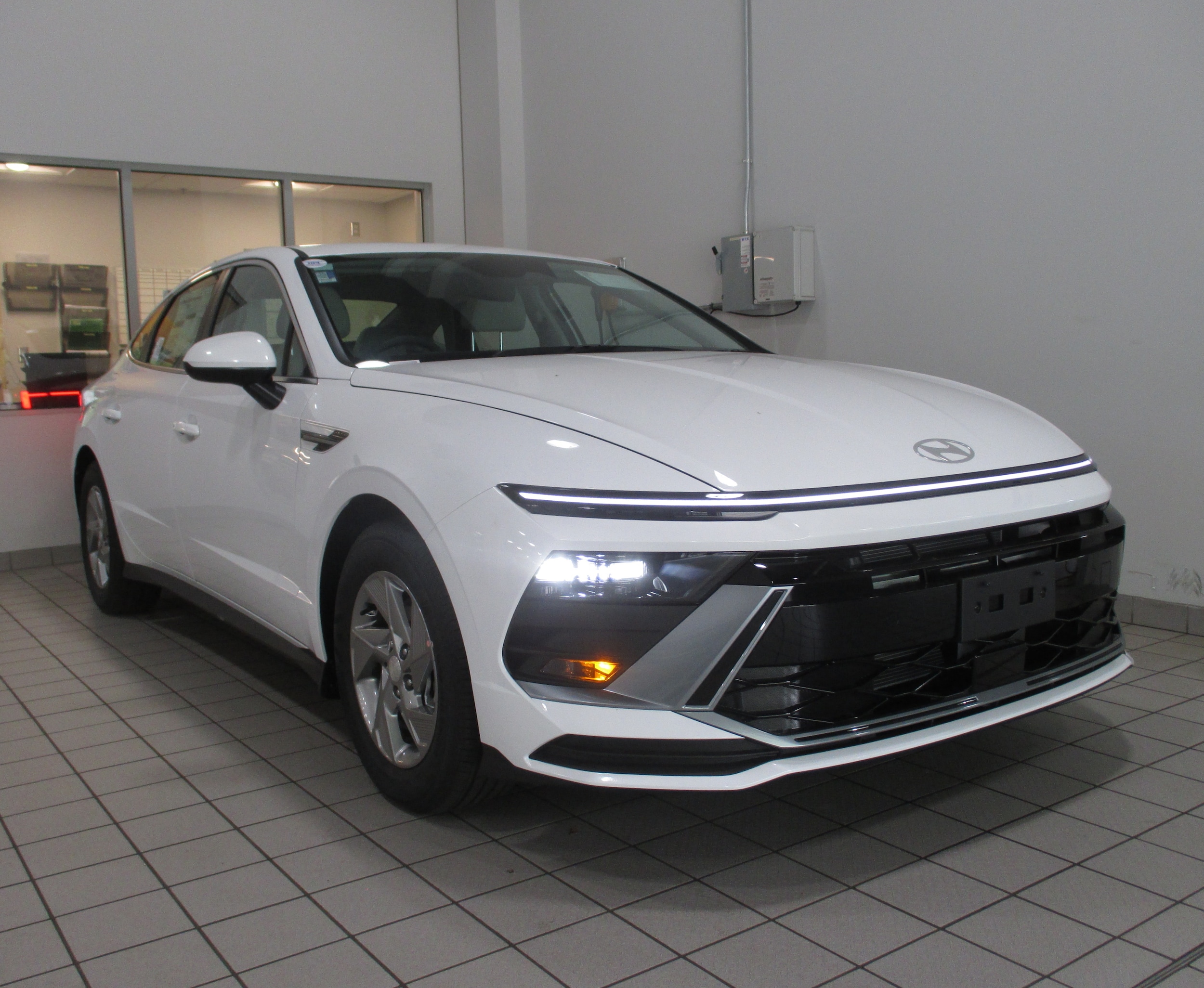 2025 Hyundai Sonata Sedan 