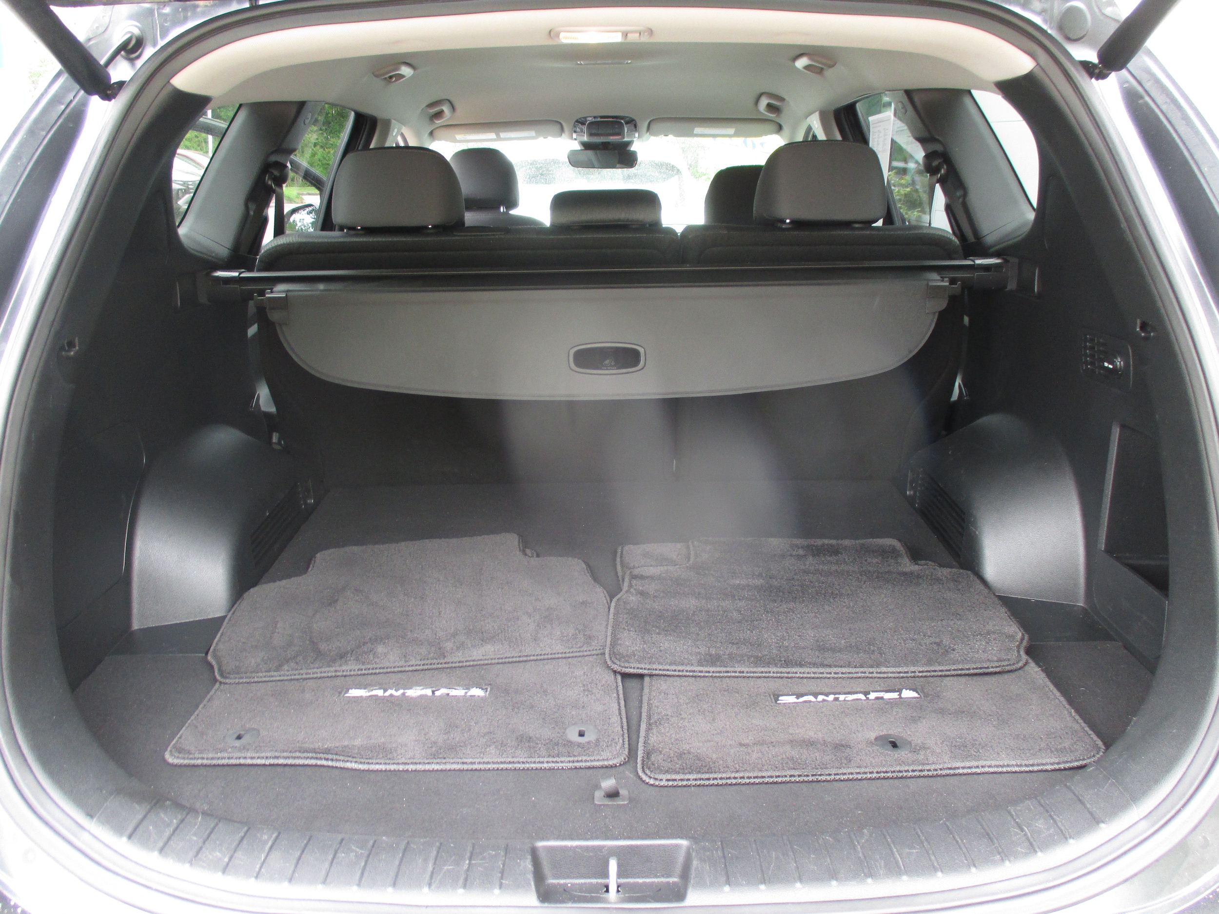 used 2023 Hyundai Santa Fe car, priced at $25,698