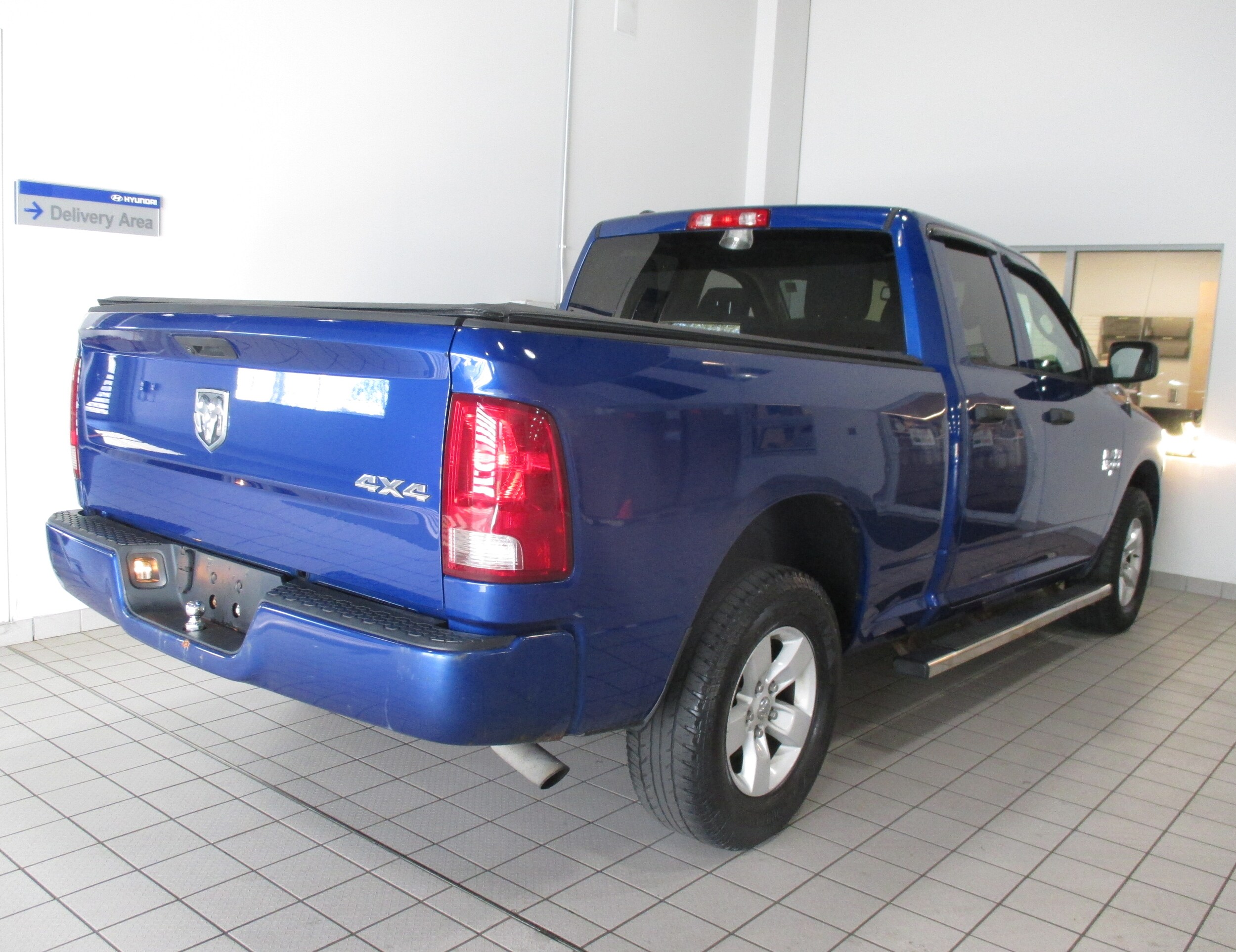 2019 Ram 1500 Classic Tradesman photo 2