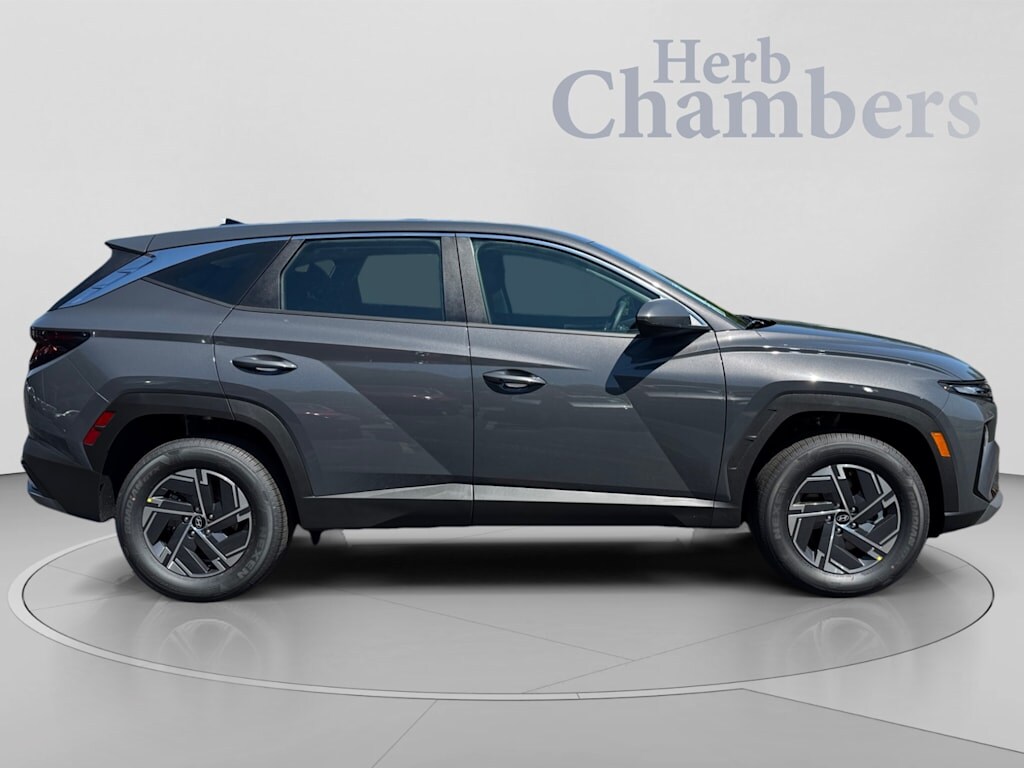 New 2026 Hyundai Tucson Hybrid Blue SUV