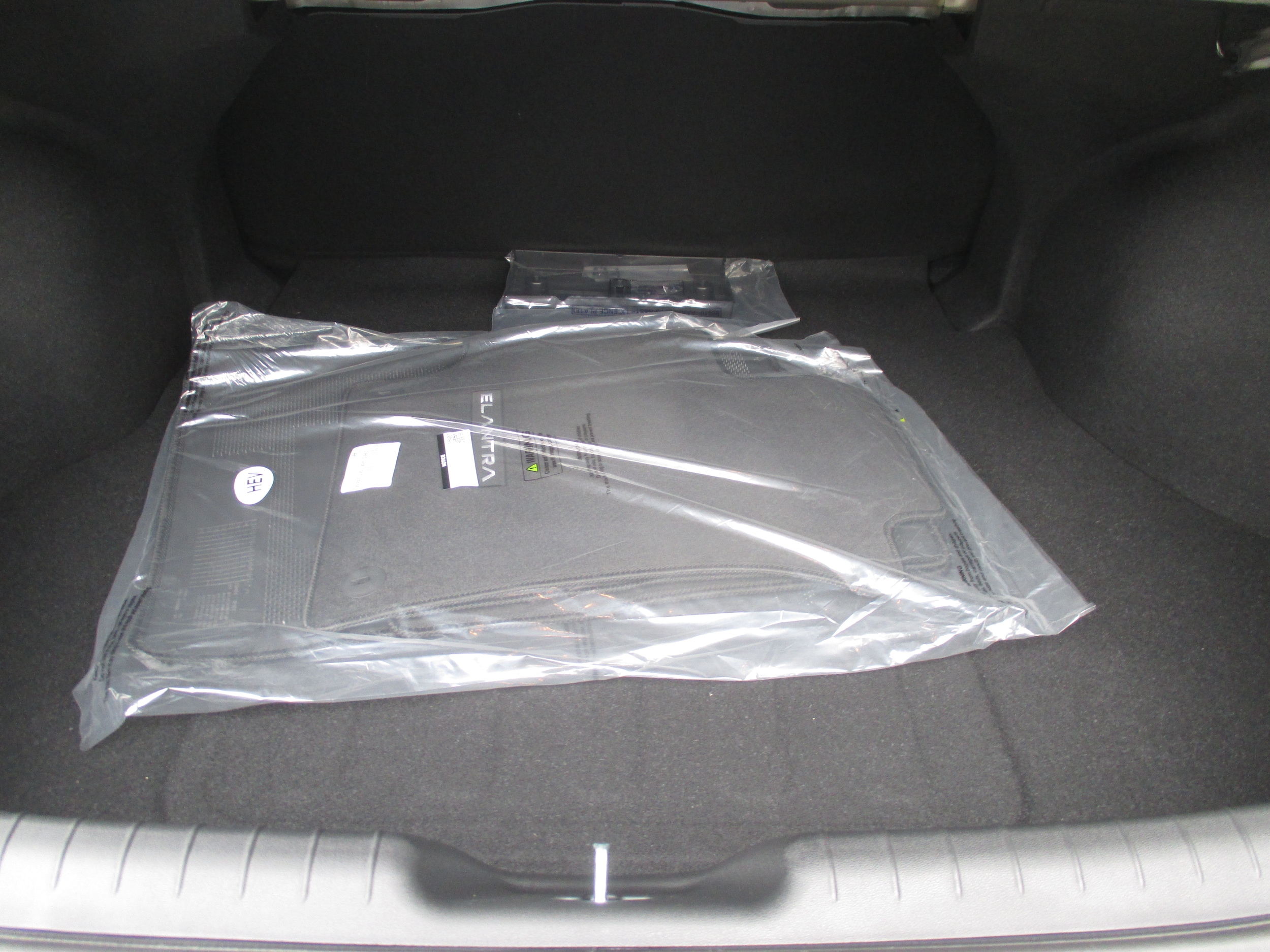 new 2026 Hyundai Elantra Hybrid car, priced at $26,935