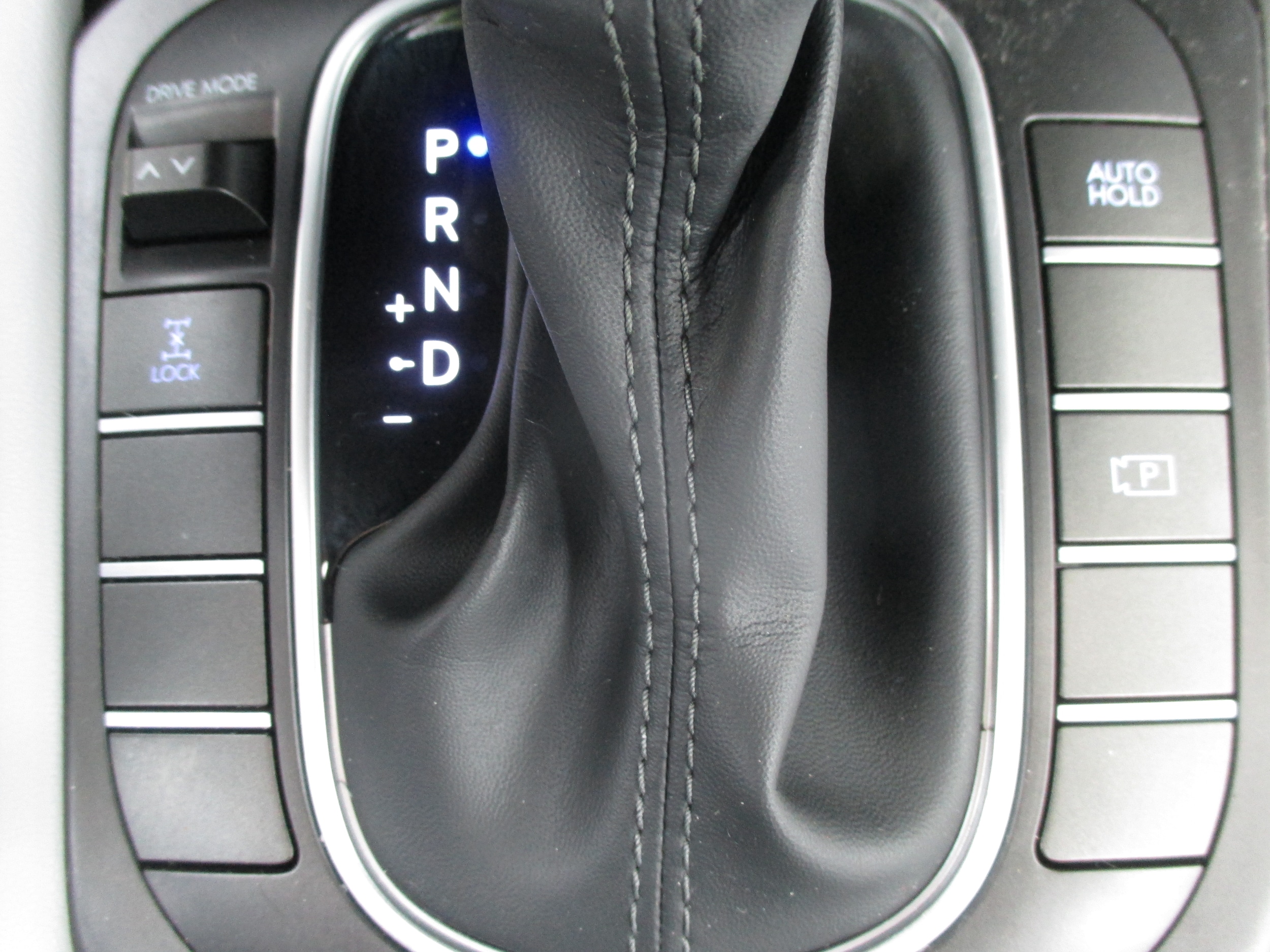 2024 Hyundai Kona SEL - Photo 24