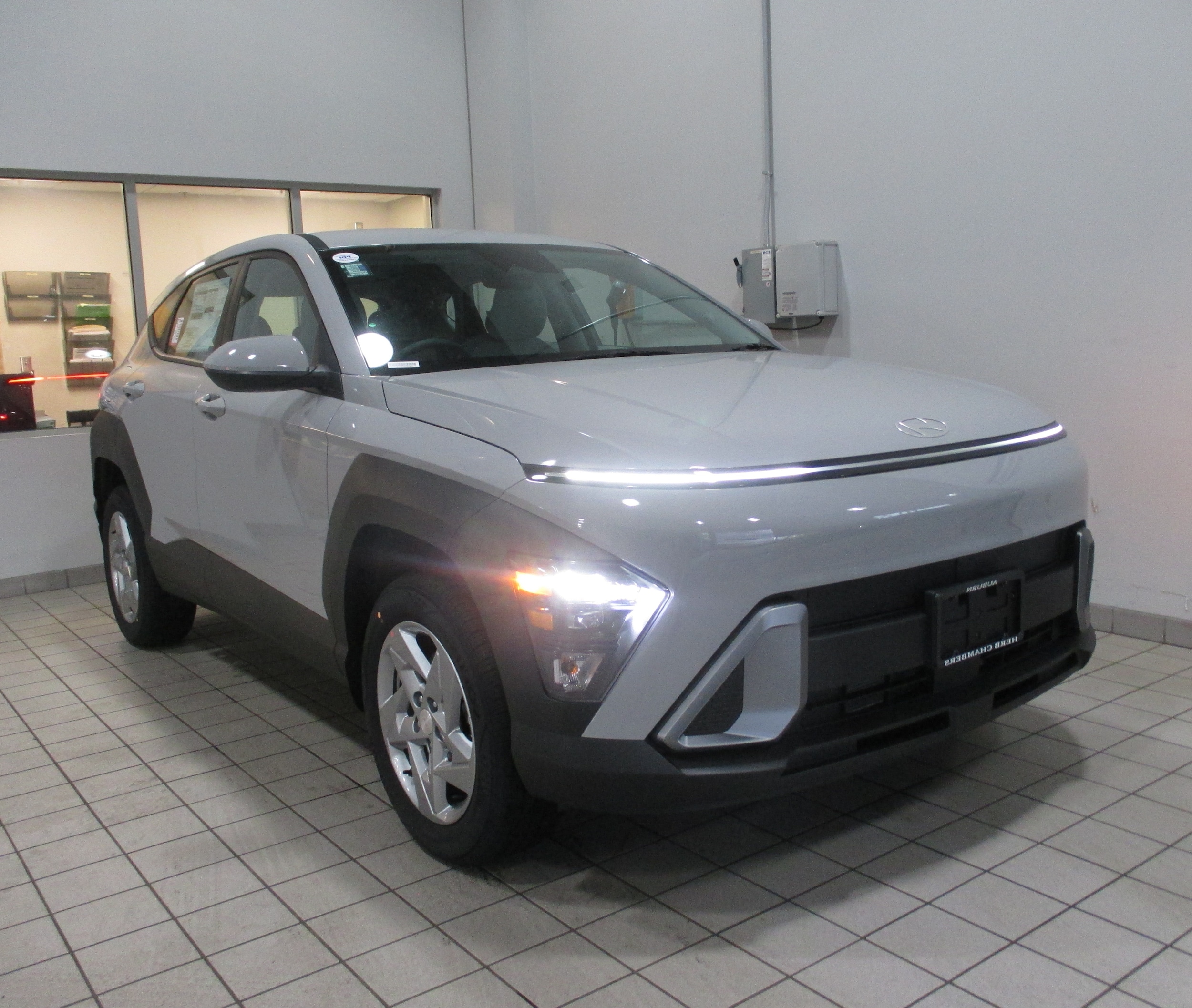 2026 Hyundai Kona SE's photo