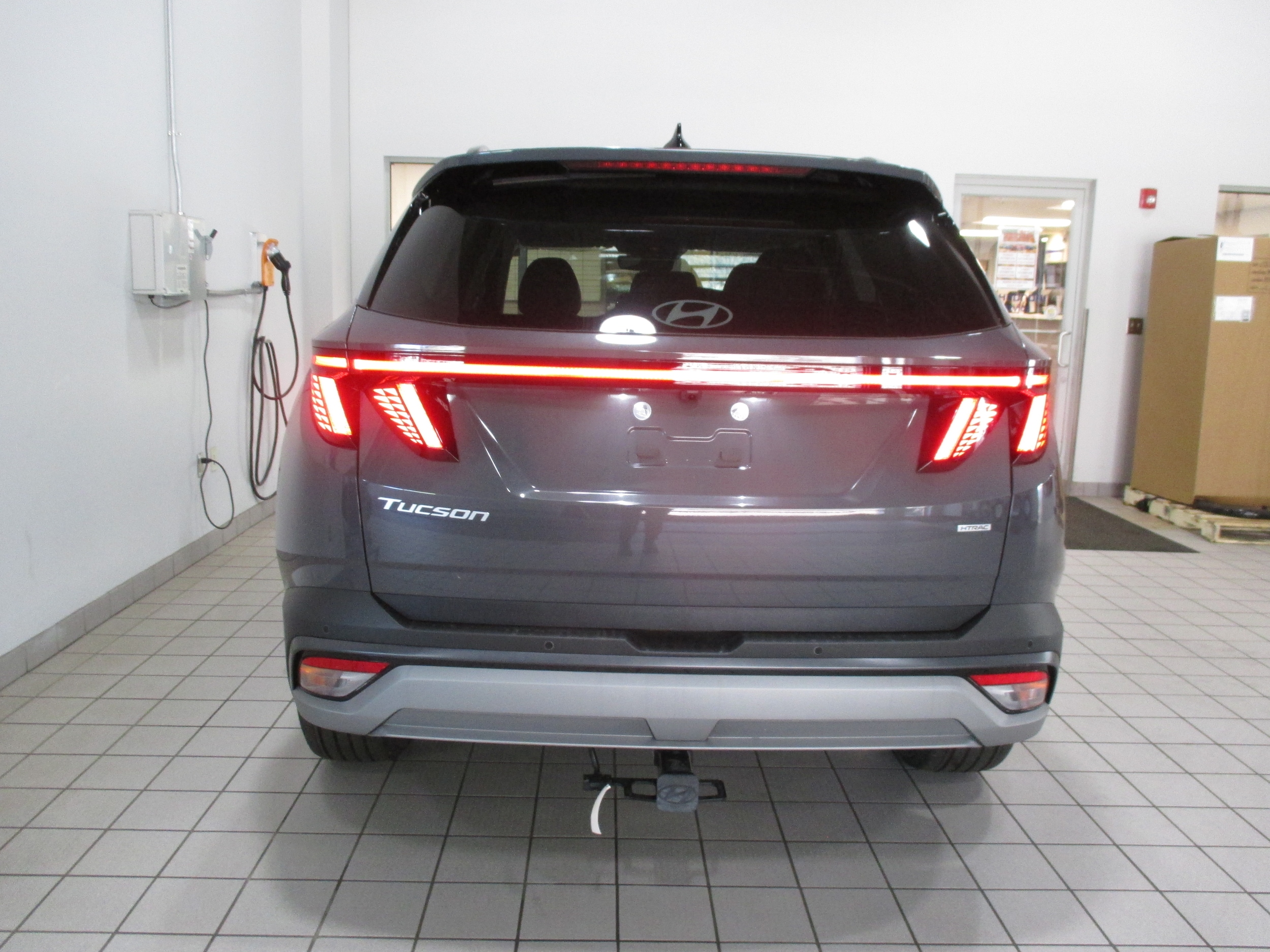 new 2025 Hyundai Tucson car, priced at $40,390