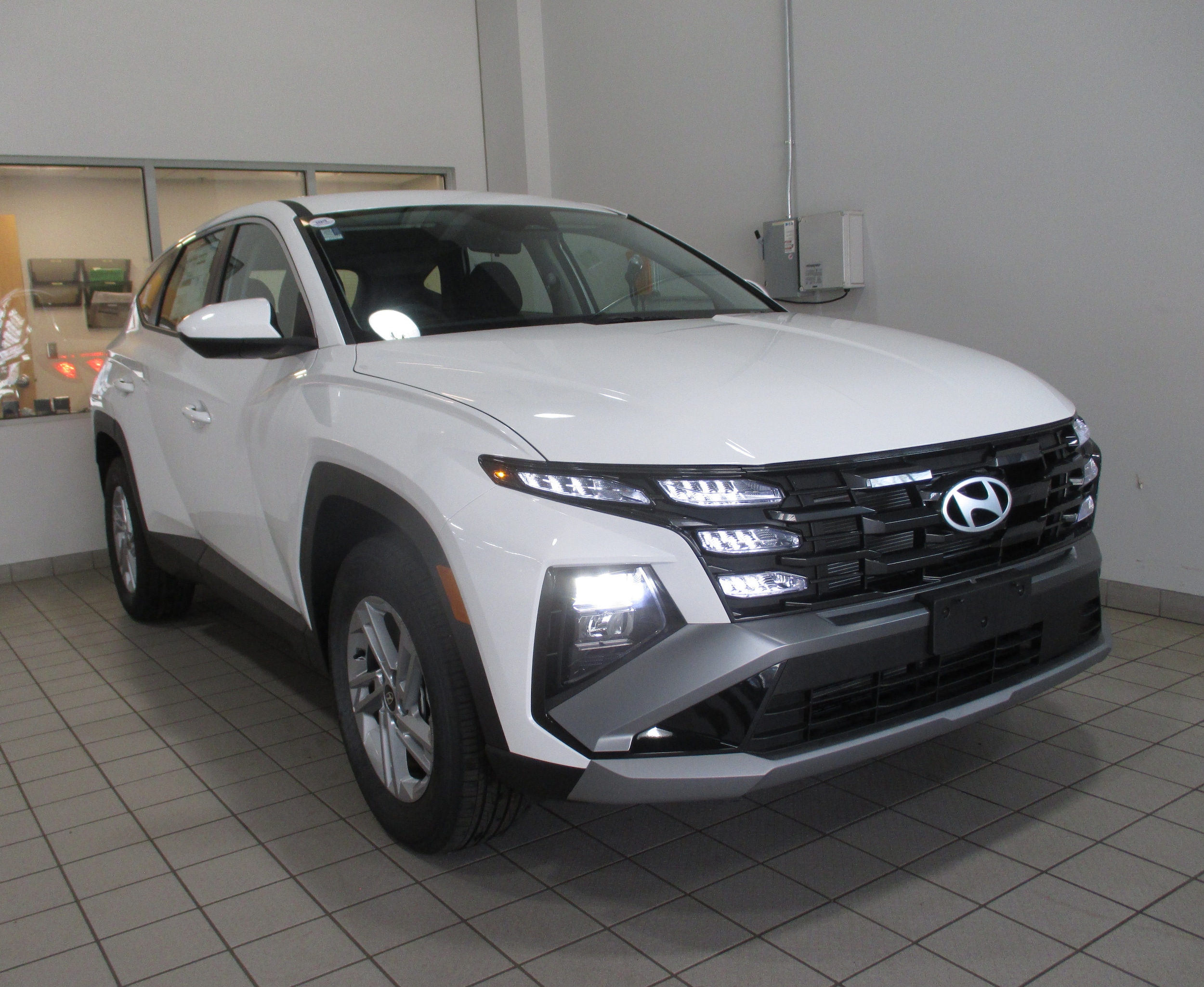 new 2026 Hyundai Tucson car, priced at $32,224