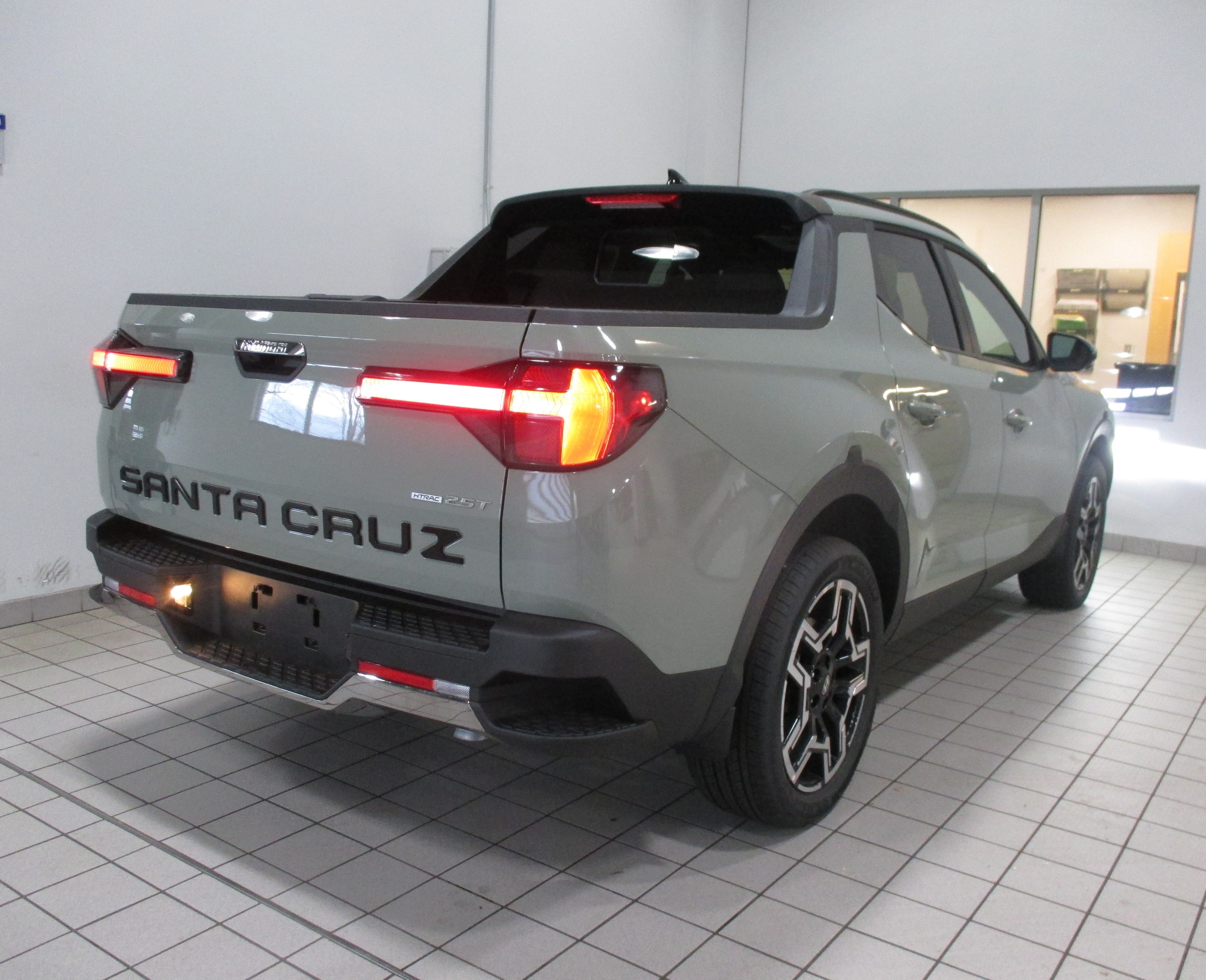 new 2026 Hyundai Santa Cruz car, priced at $45,930
