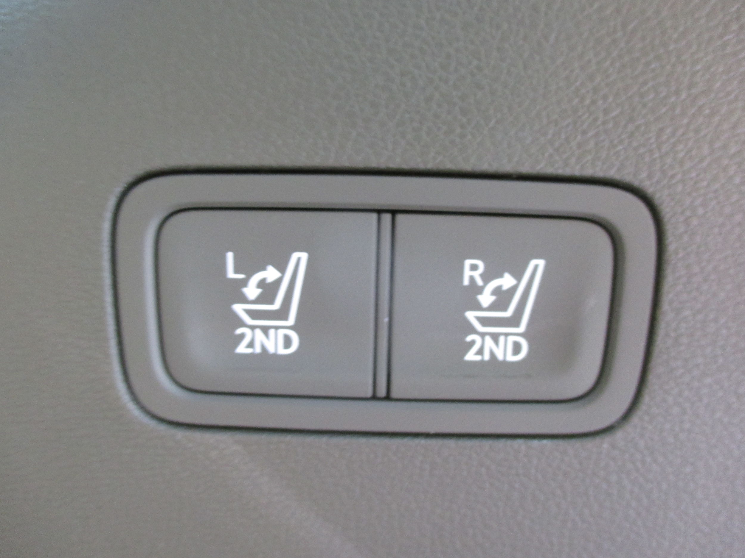 2025 Hyundai Santa Fe Calligraphy - Photo 6