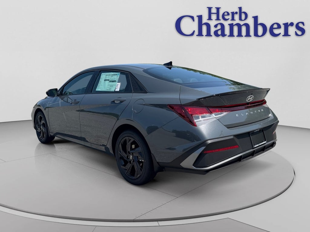 New 2026 Hyundai Elantra SEL Sport Plus Sedan