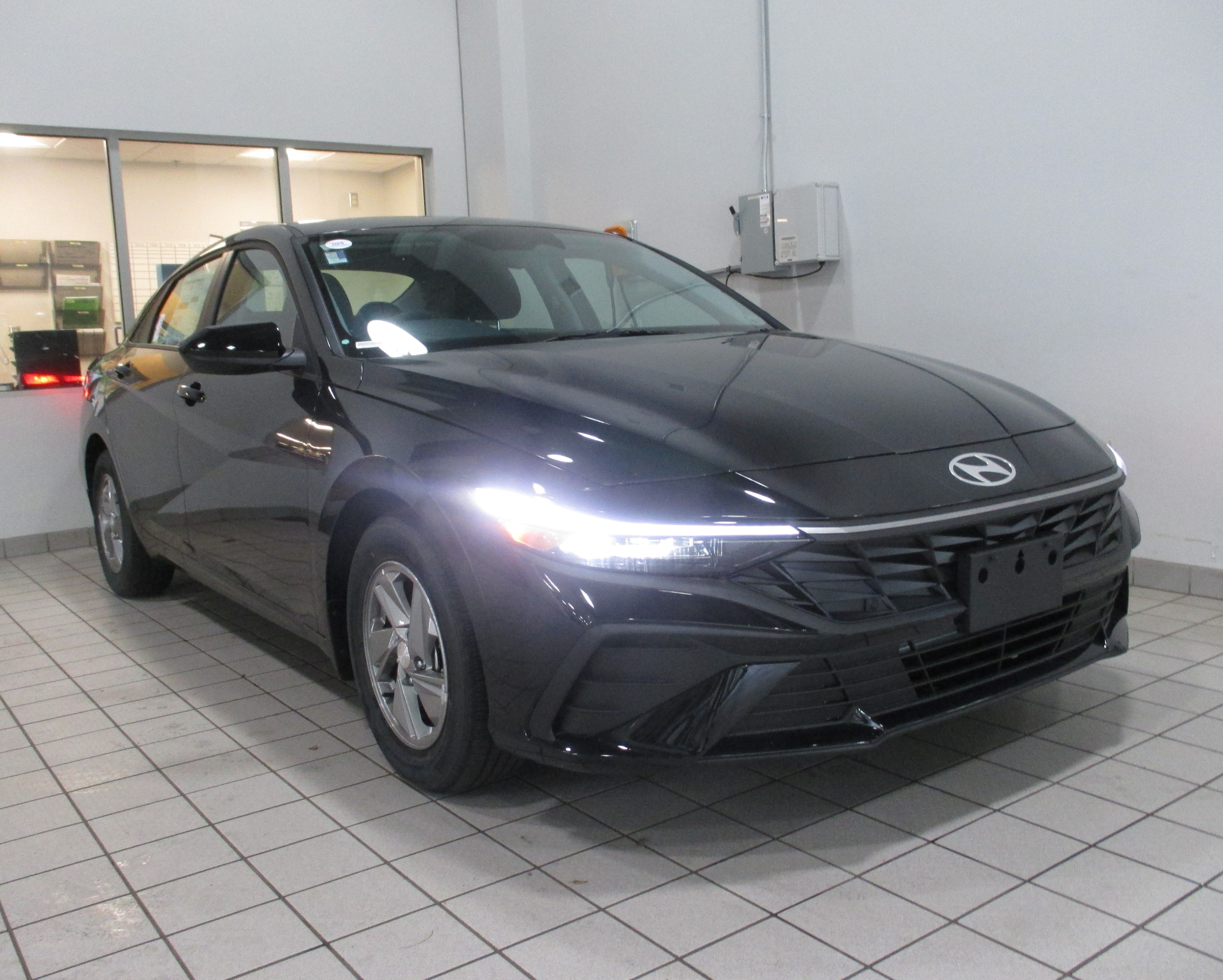 2025 Hyundai Elantra Sedan 