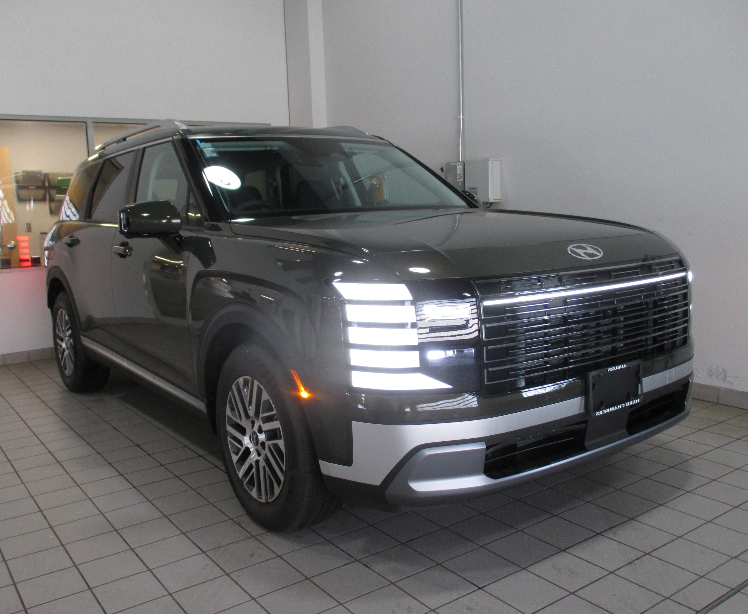 2026 Hyundai Palisade SEL Premium 8 Passenger AWD's photo