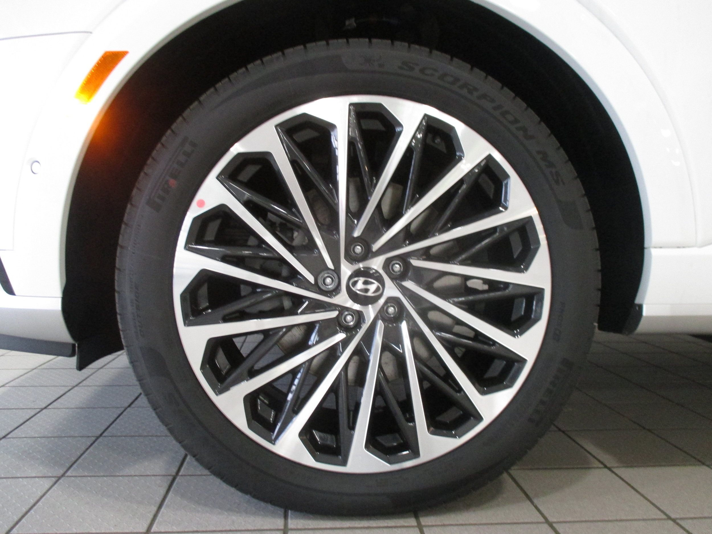 new 2026 Hyundai Palisade Hybrid car, priced at $60,051