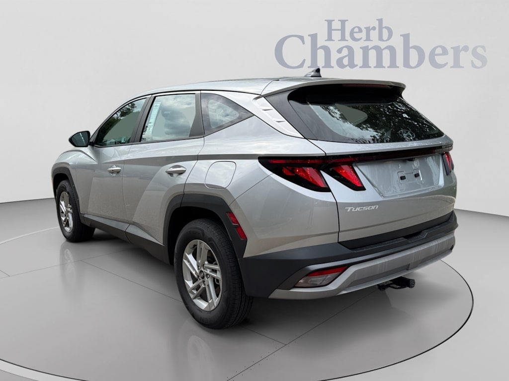 Used 2025 Hyundai Tucson SE SUV