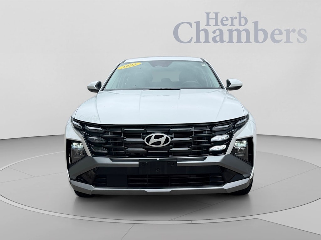 Used 2025 Hyundai Tucson SE SUV