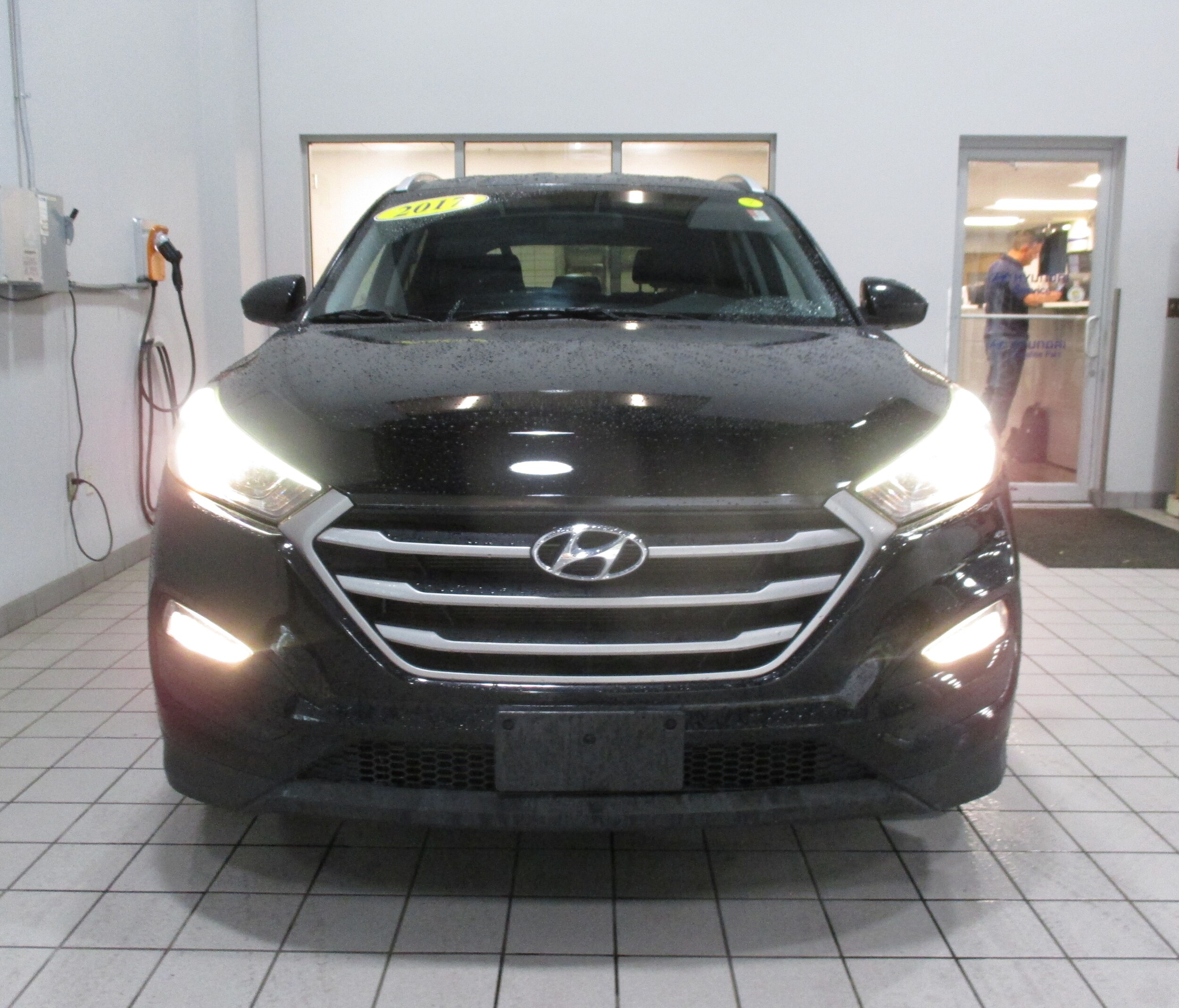 2017 Hyundai Tucson SE photo 2
