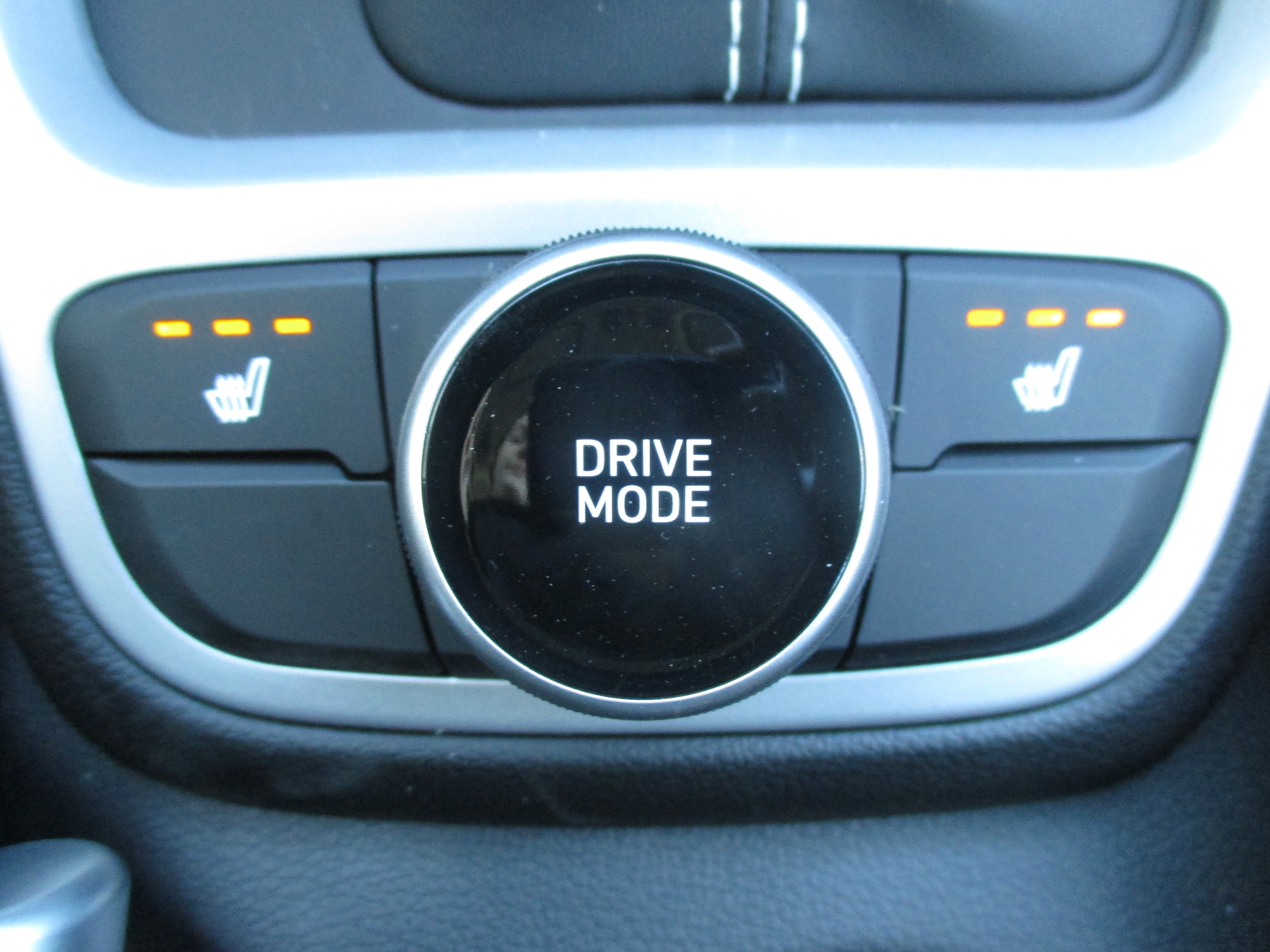 new 2026 Hyundai Venue car, priced at $25,220