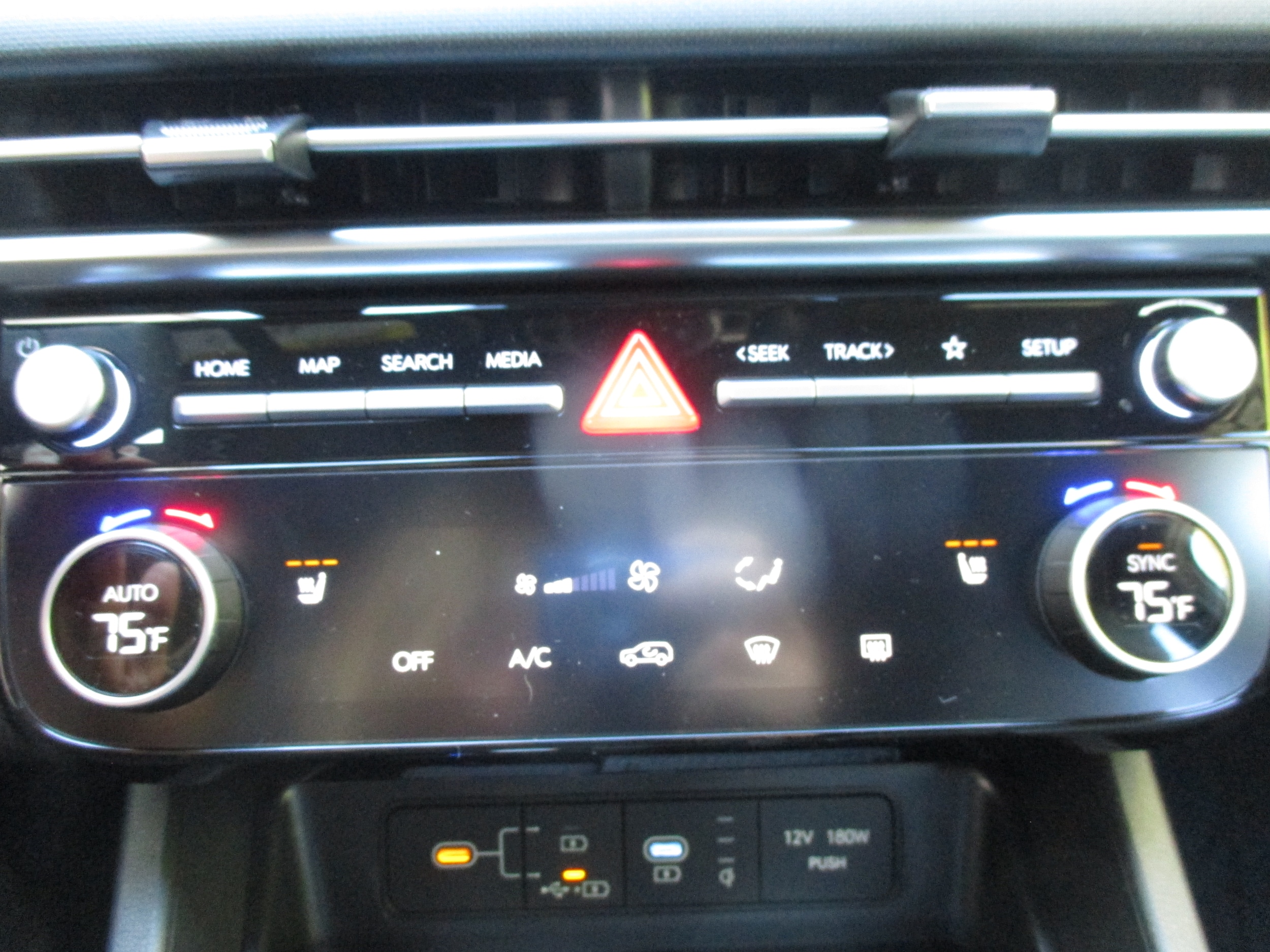 new 2025 Hyundai Tucson car, priced at $34,427