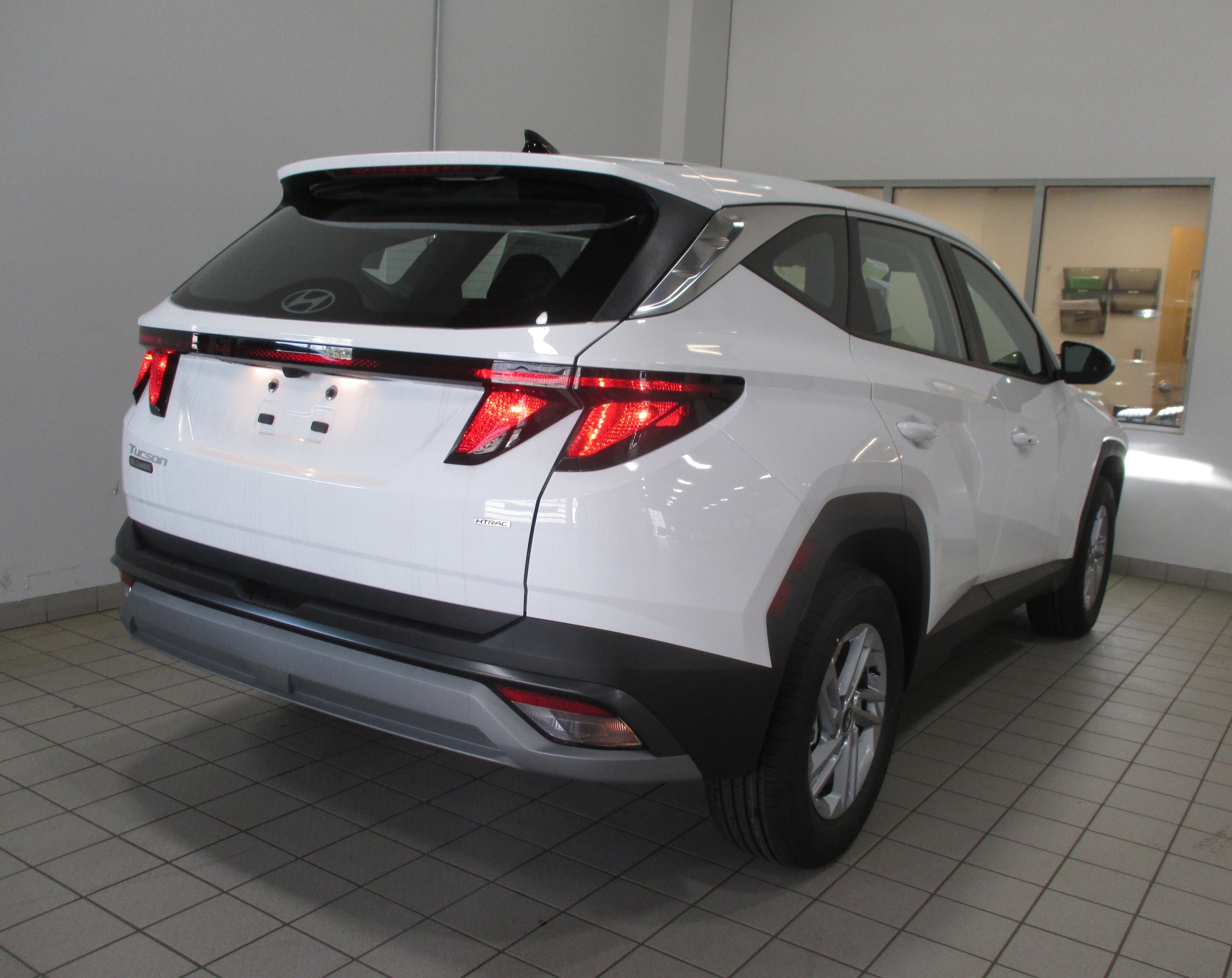 new 2026 Hyundai Tucson car, priced at $32,830