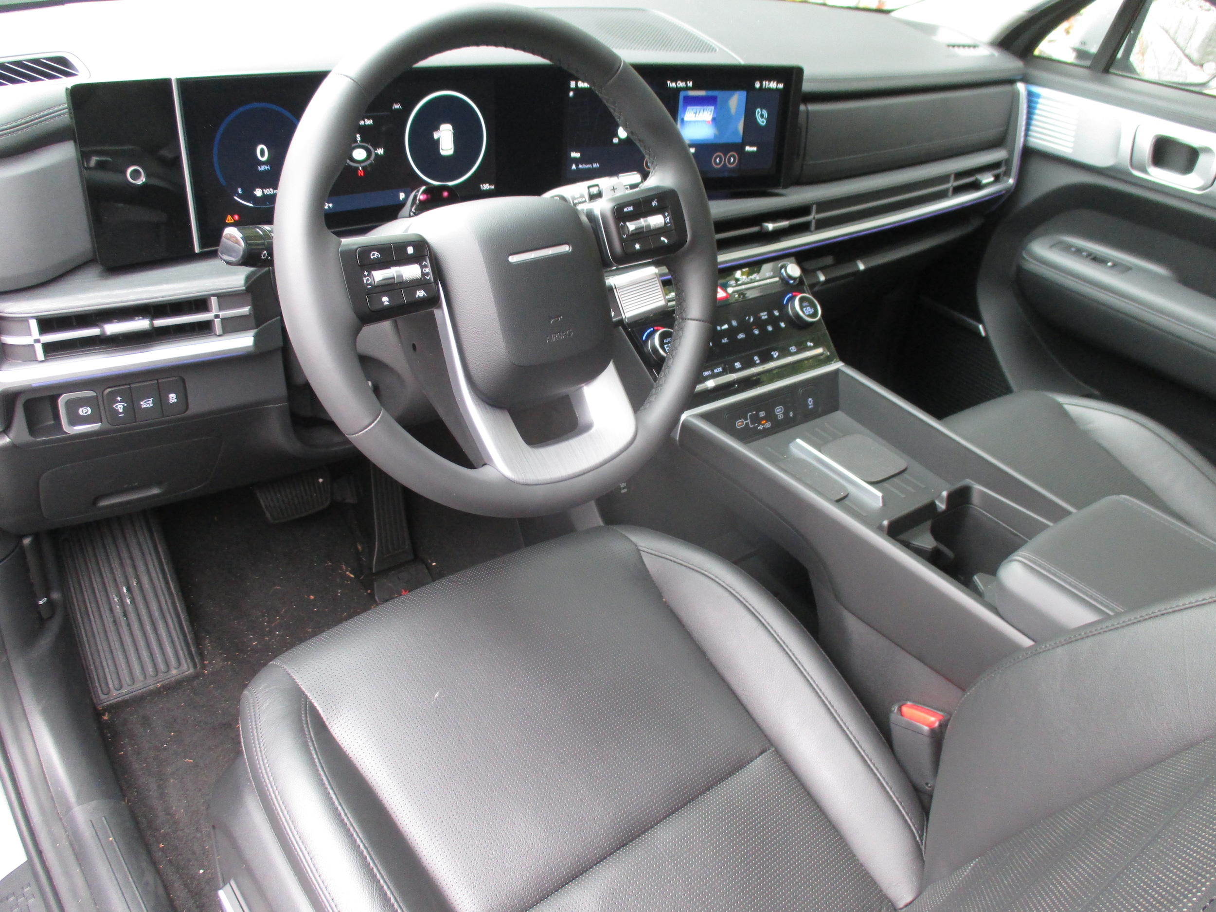 new 2024 Hyundai Santa Fe car, priced at $41,270