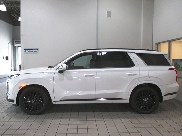 new 2025 Hyundai Palisade car, priced at $54,007