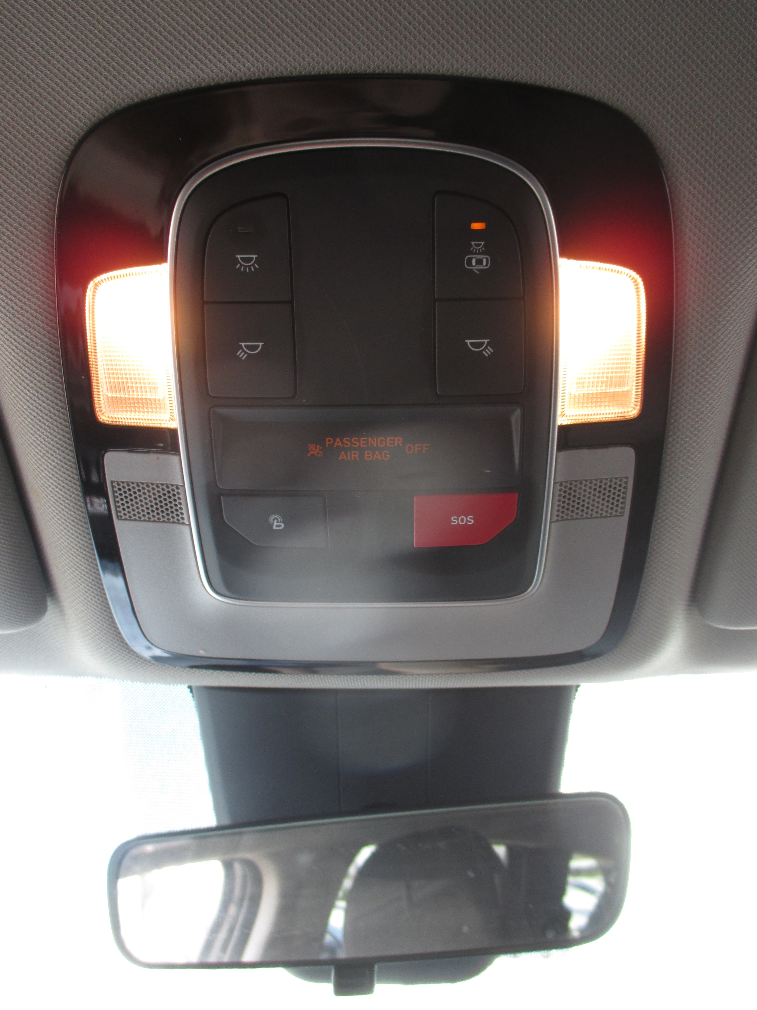 used 2023 Hyundai Santa Fe car, priced at $27,998