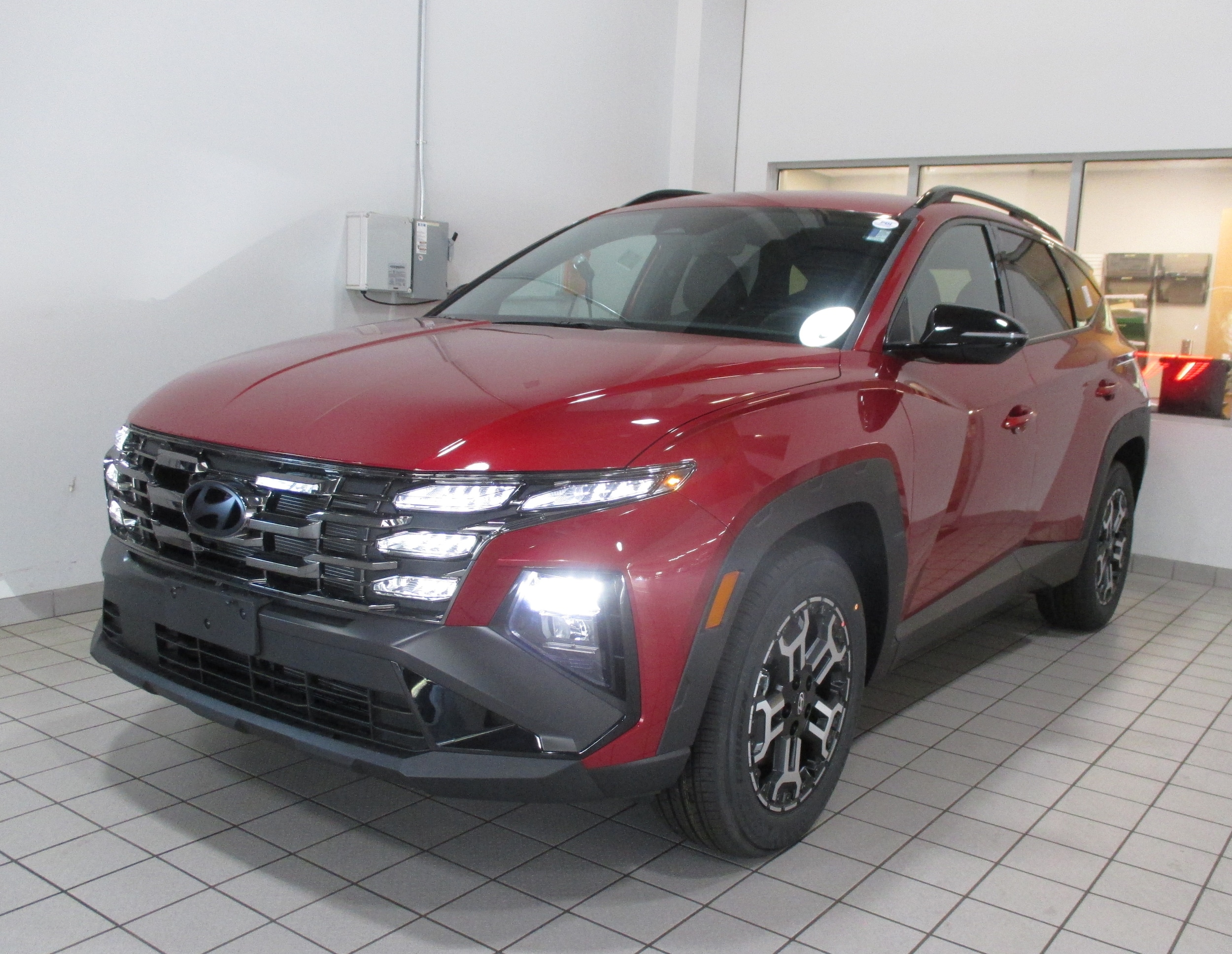 new 2025 Hyundai Tucson car, priced at $33,687