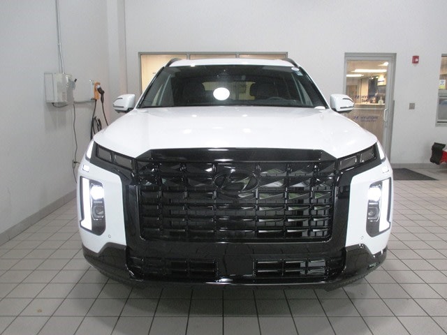 new 2025 Hyundai Palisade car, priced at $54,007