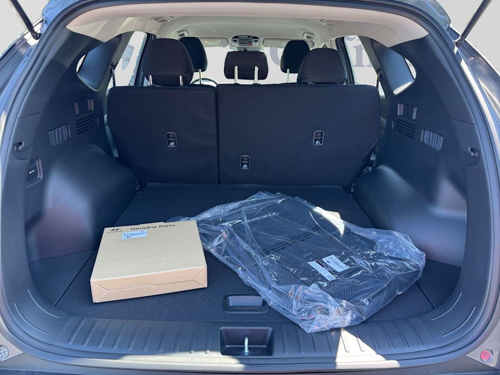 New 2026 Hyundai Tucson Hybrid Blue SUV