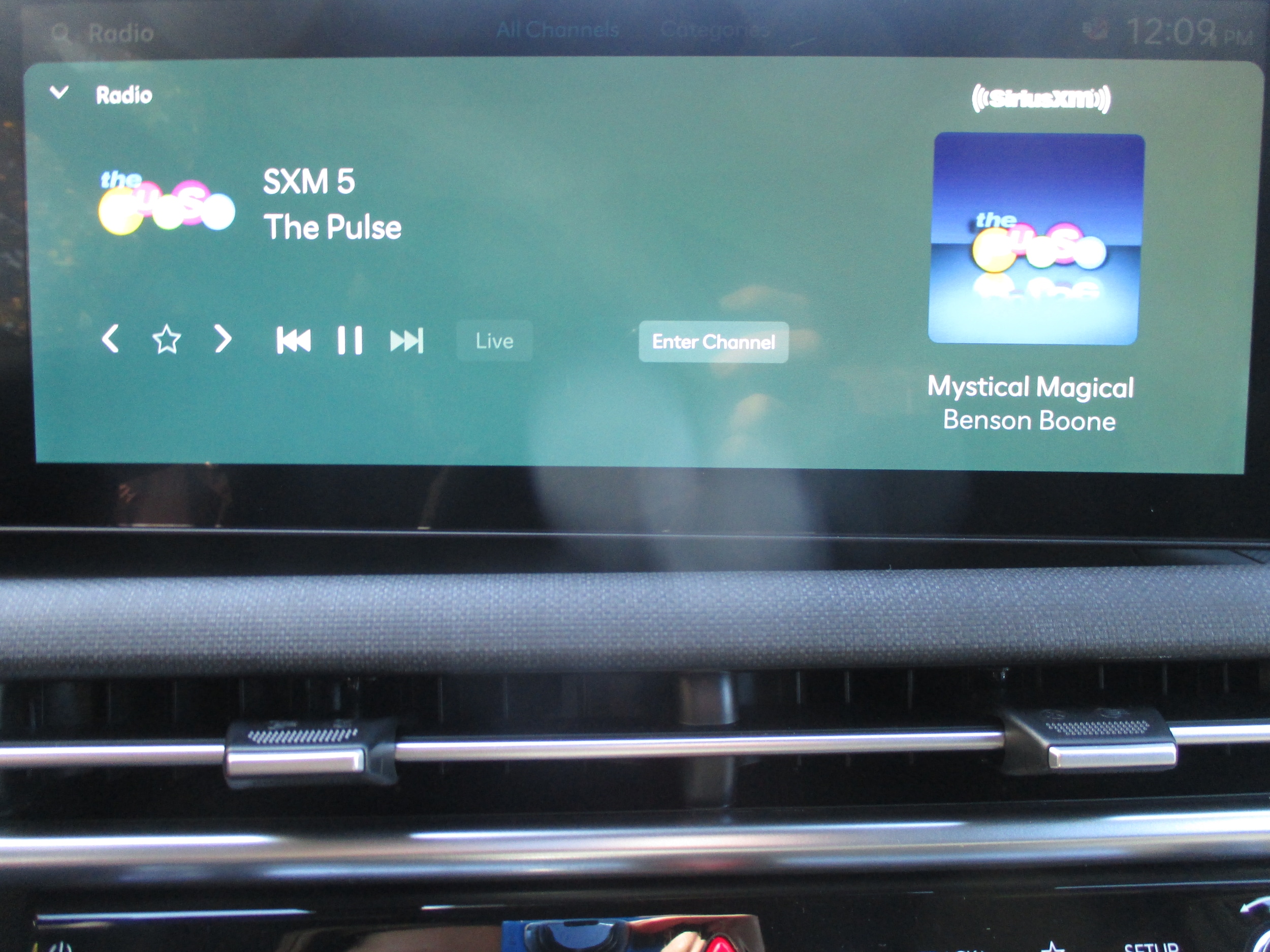 new 2025 Hyundai Tucson car, priced at $33,687