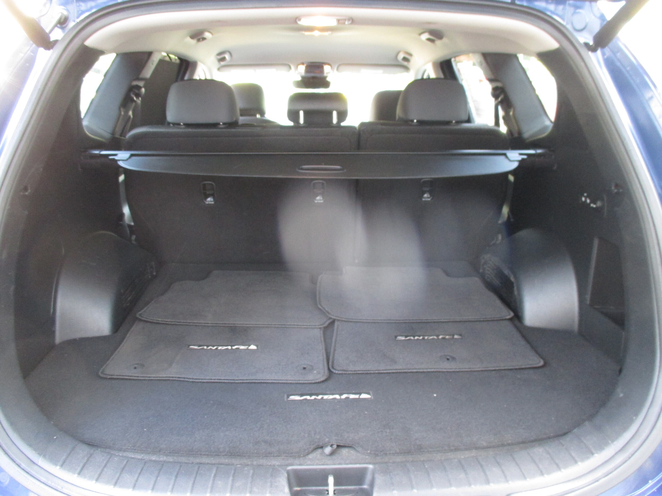 2021 Hyundai Santa Fe SEL Convenience photo 4