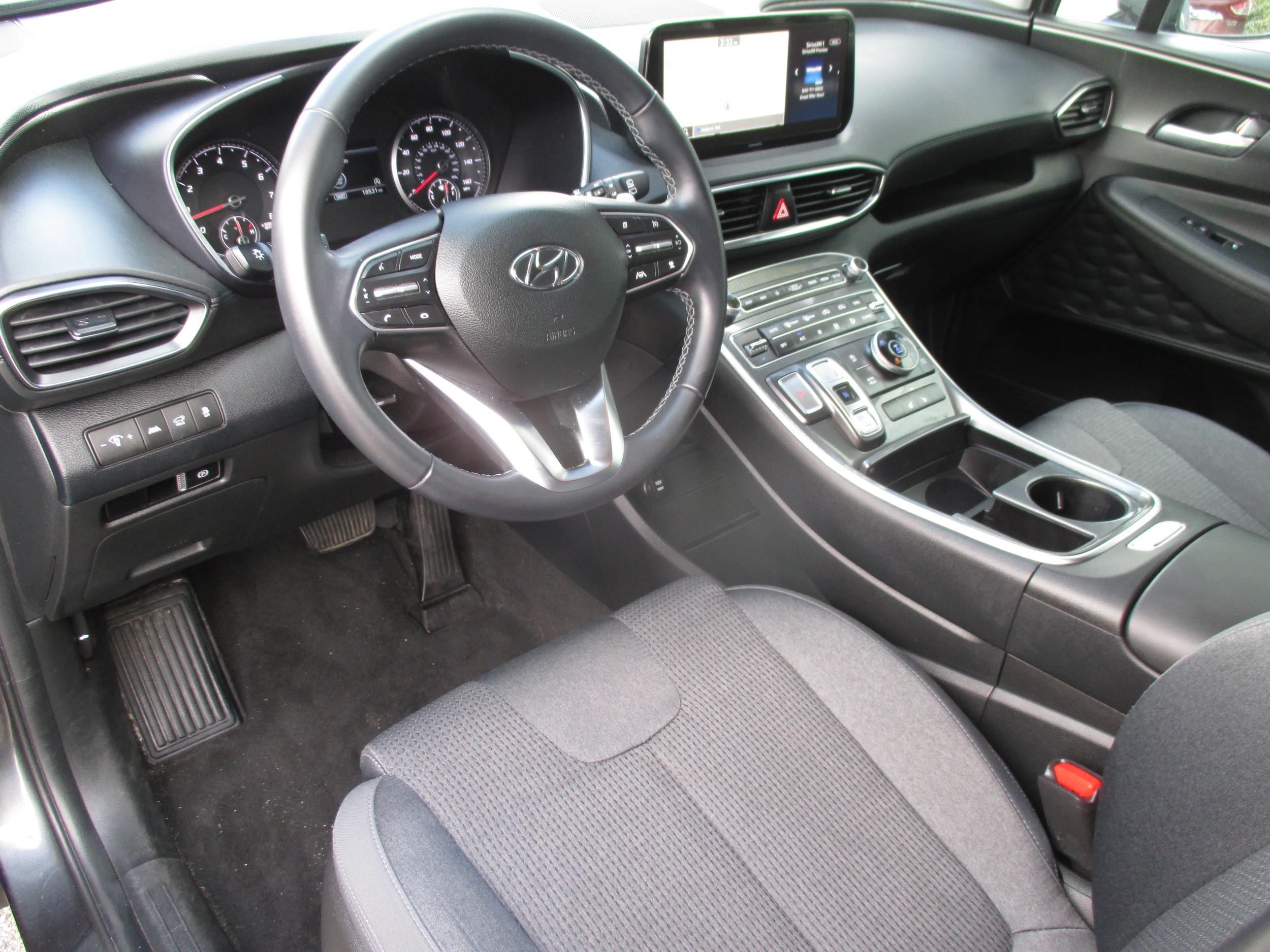 used 2023 Hyundai Santa Fe car, priced at $27,998