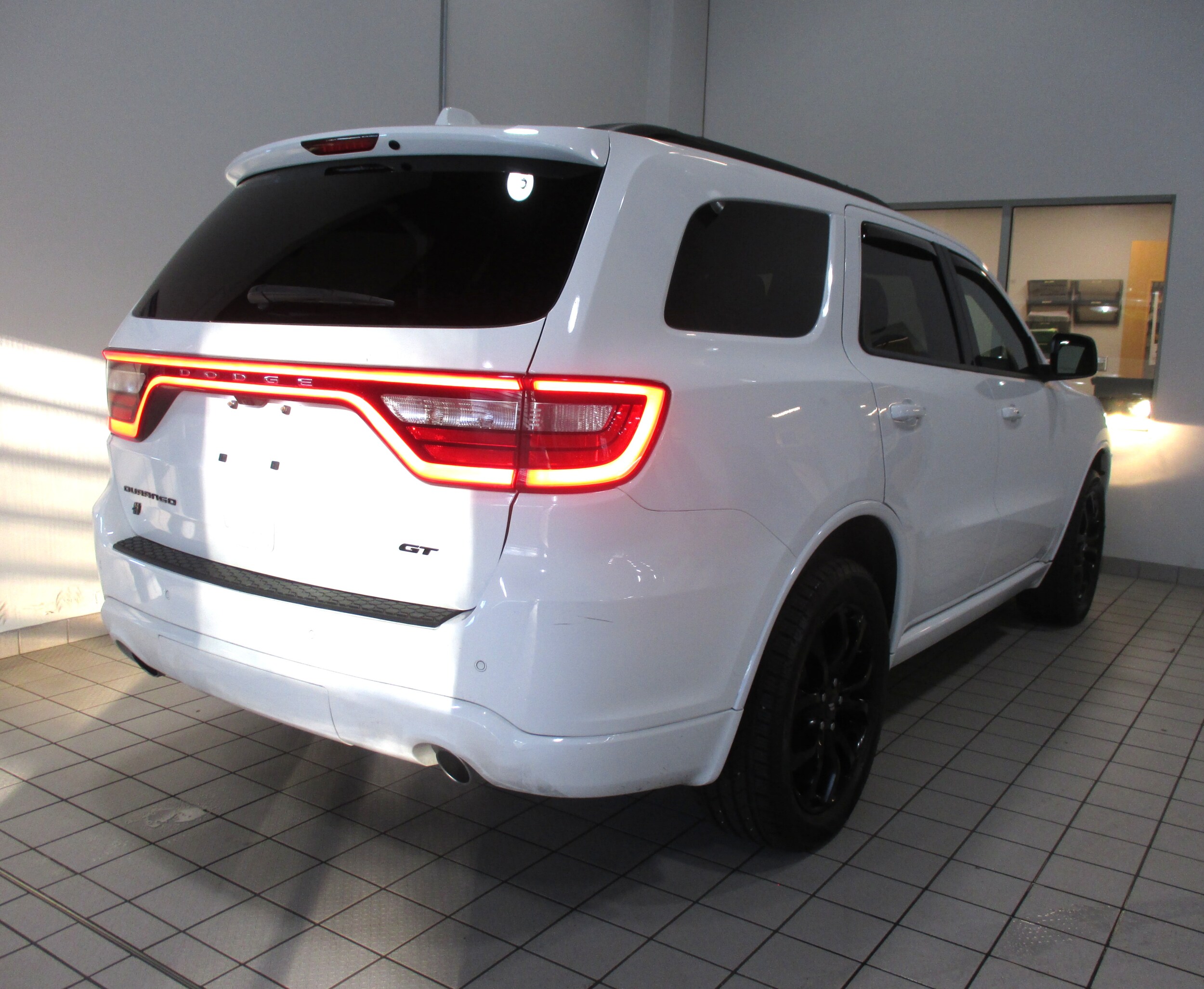 2020 Dodge Durango GT Plus photo 3