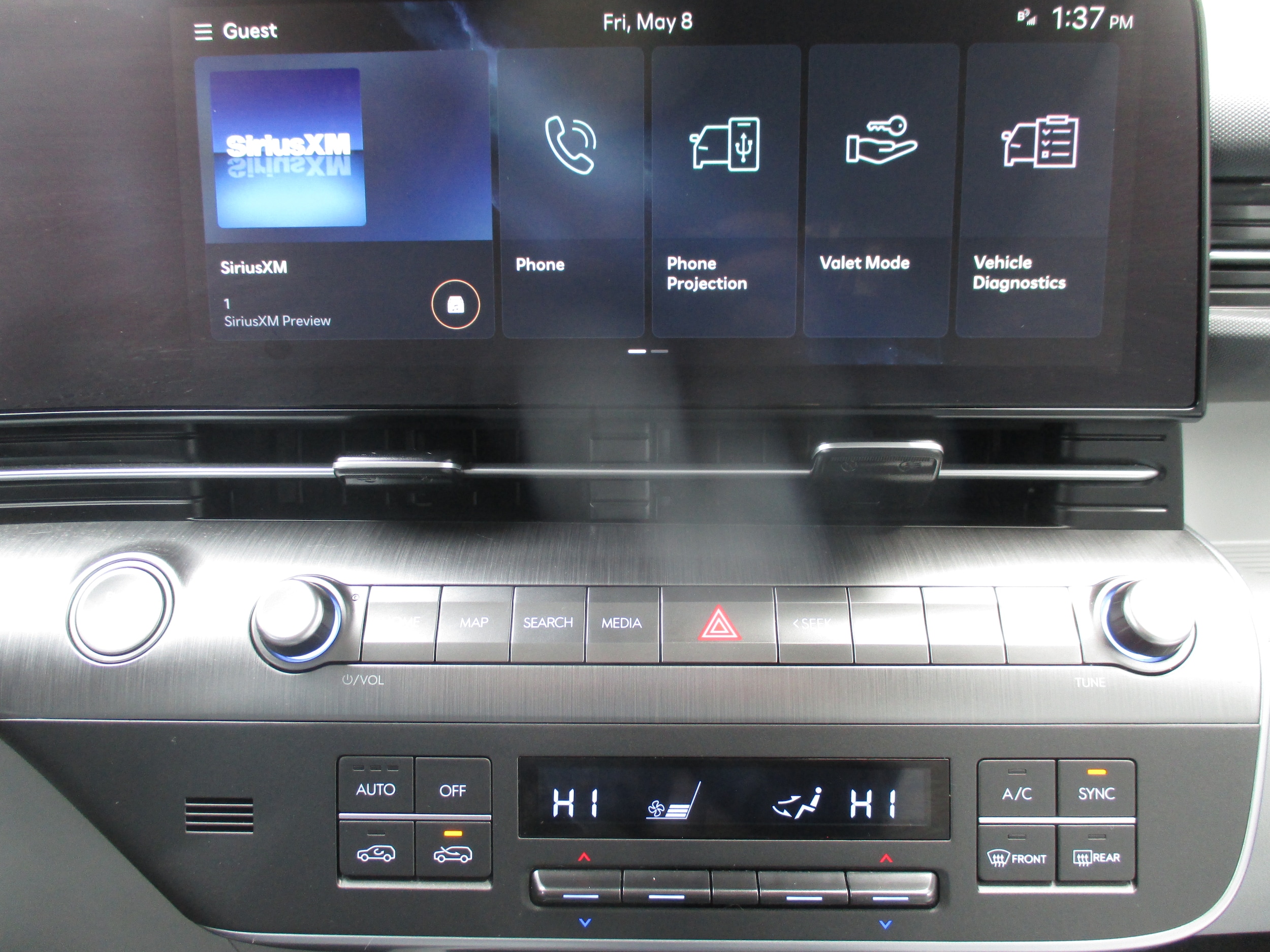 2024 Hyundai Kona SEL - Photo 7