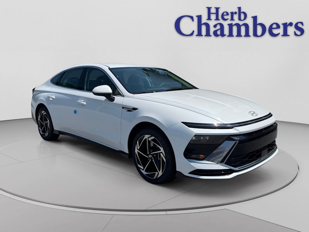 New 2026 Hyundai Sonata SEL Sport Sedan