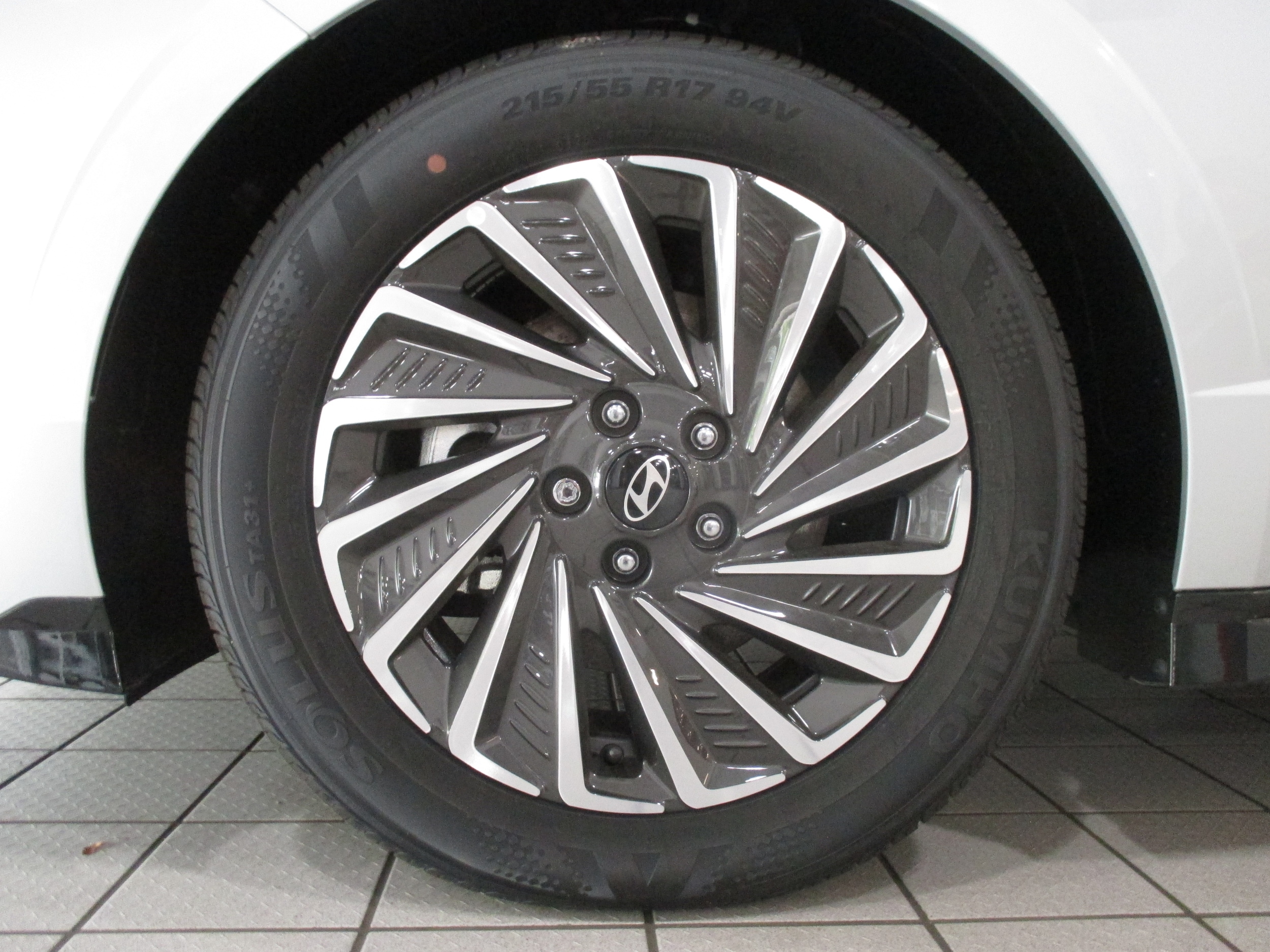 new 2025 Hyundai Sonata Hybrid car, priced at $31,289