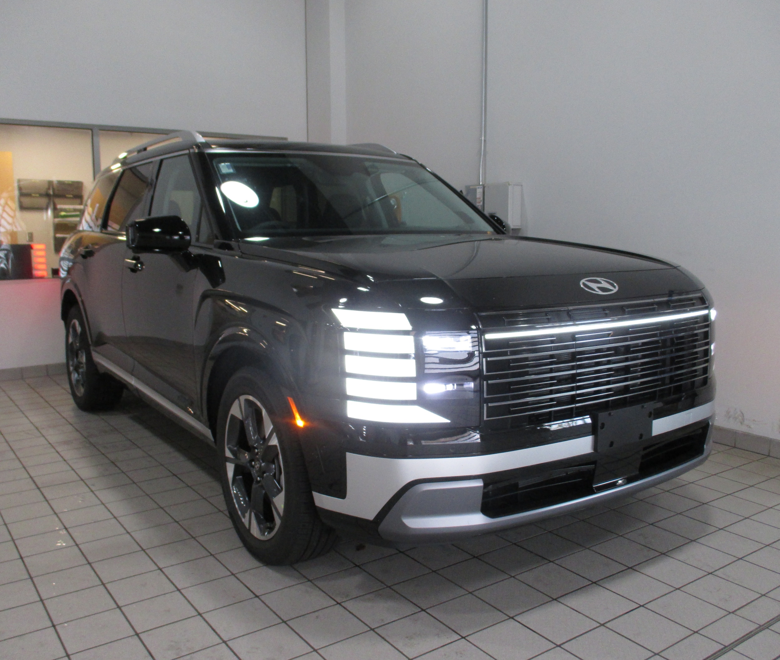 2026 Hyundai Palisade Limited's photo