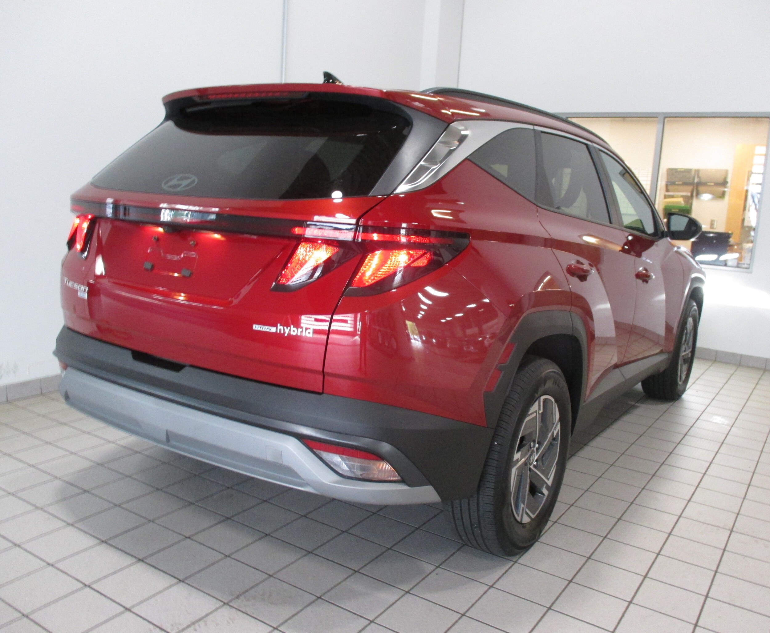 2025 Hyundai Tucson Hybrid Blue photo 3
