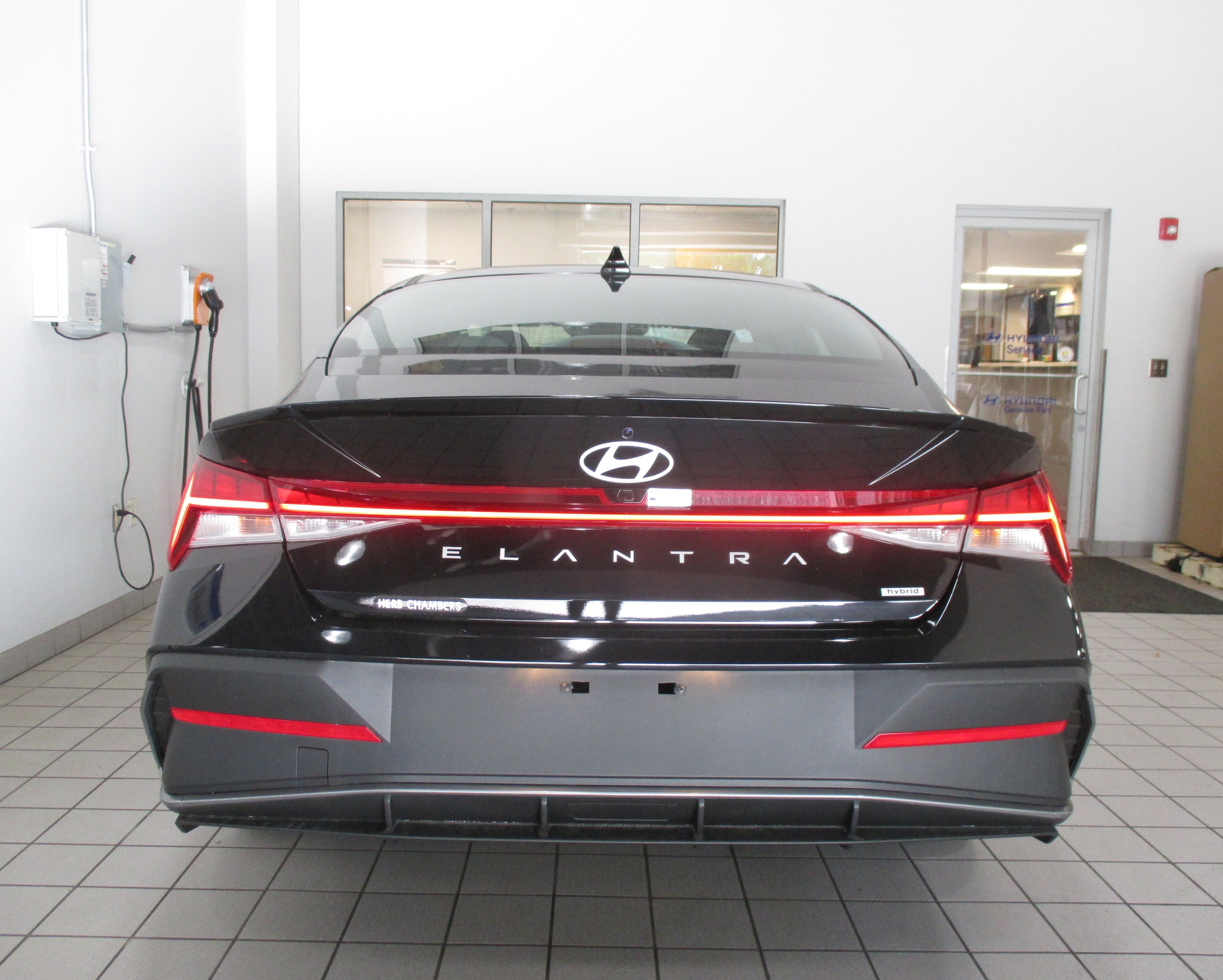 new 2025 Hyundai Elantra Hybrid car, priced at $26,425