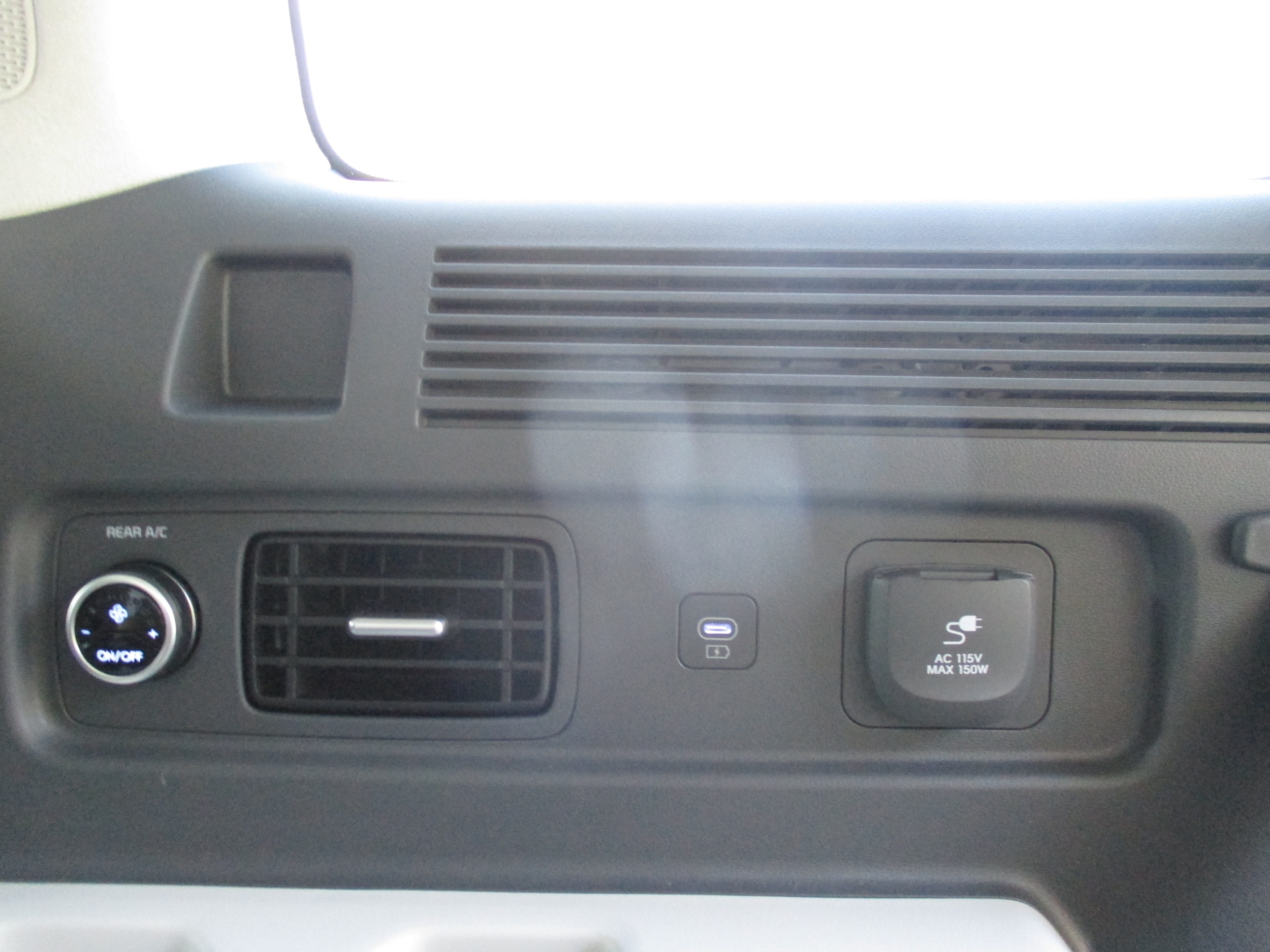 new 2025 Hyundai Santa Fe Hybrid car, priced at $46,495