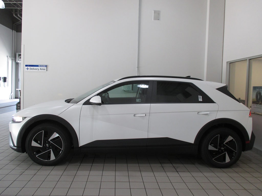 new 2025 Hyundai IONIQ 5 car, priced at $52,470
