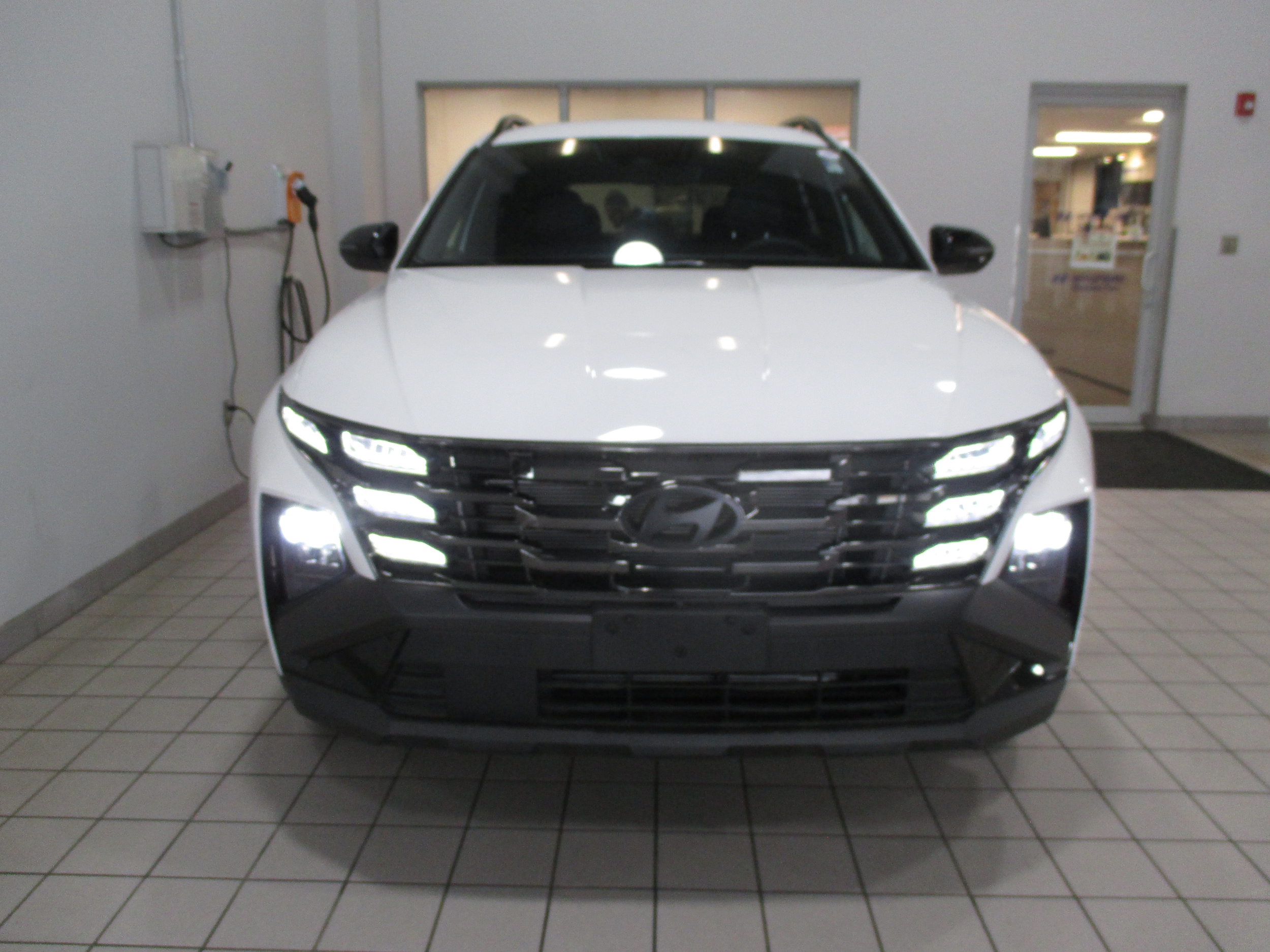 new 2025 Hyundai Tucson car, priced at $34,895