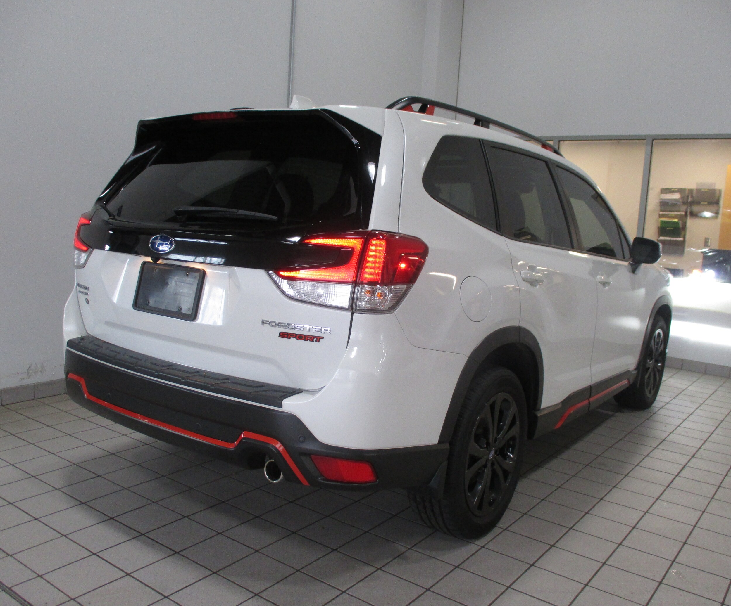 2019 Subaru Forester Sport photo 2