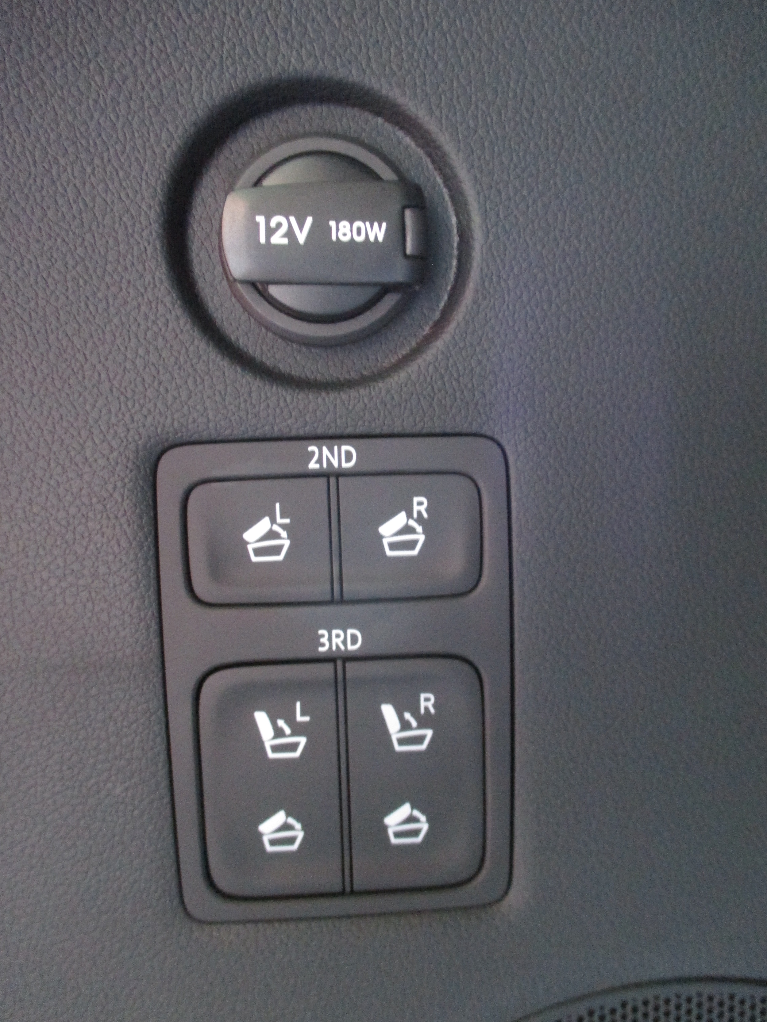 new 2025 Hyundai Palisade car, priced at $54,277